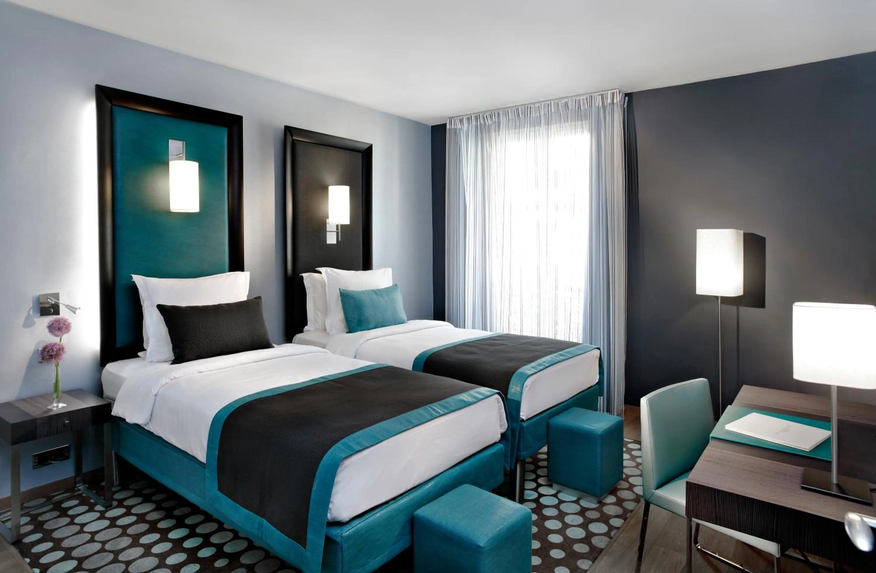 Bedroom, Bed in Hôtel Bassano