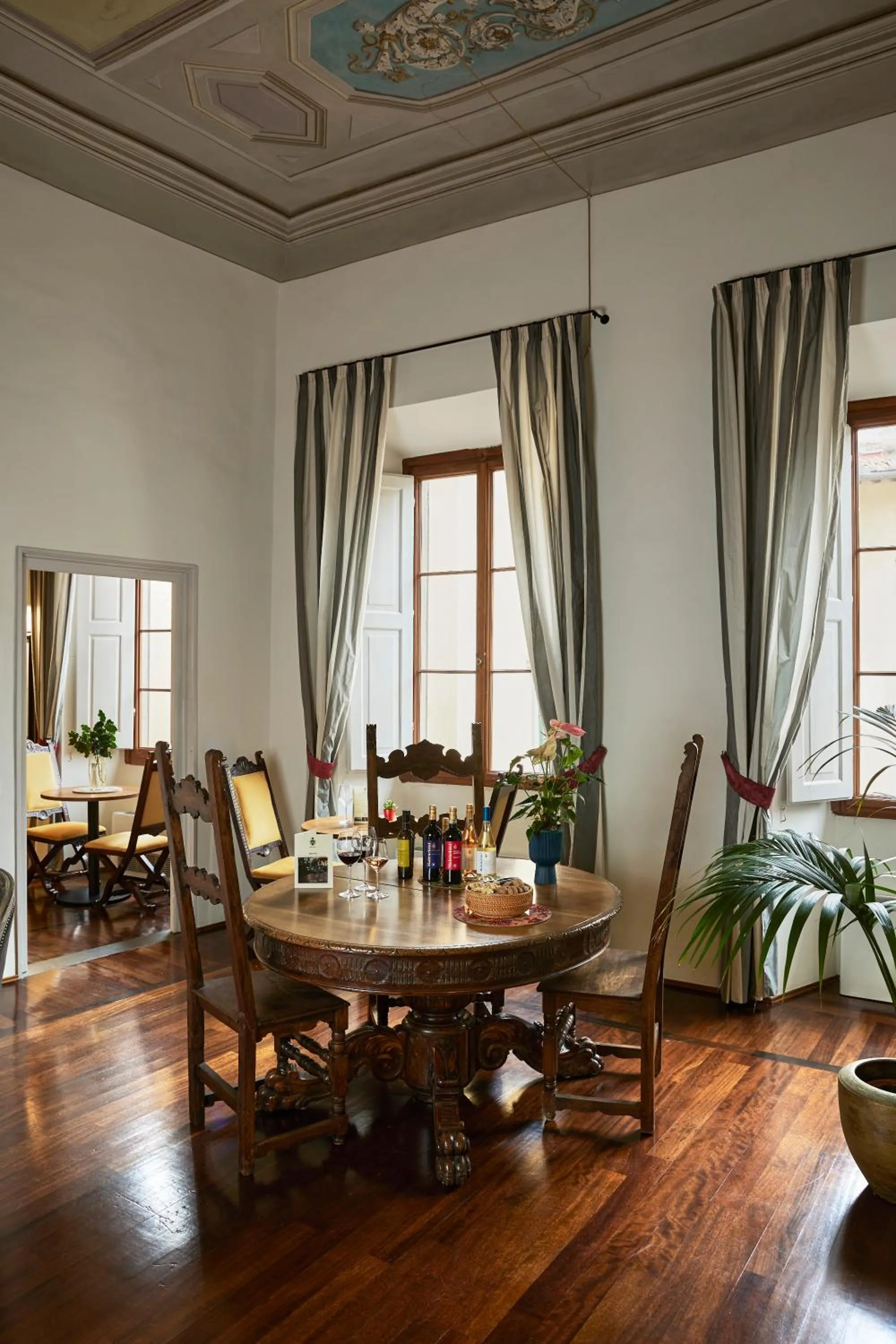 Lounge or bar in Peruzzi Urban Residences