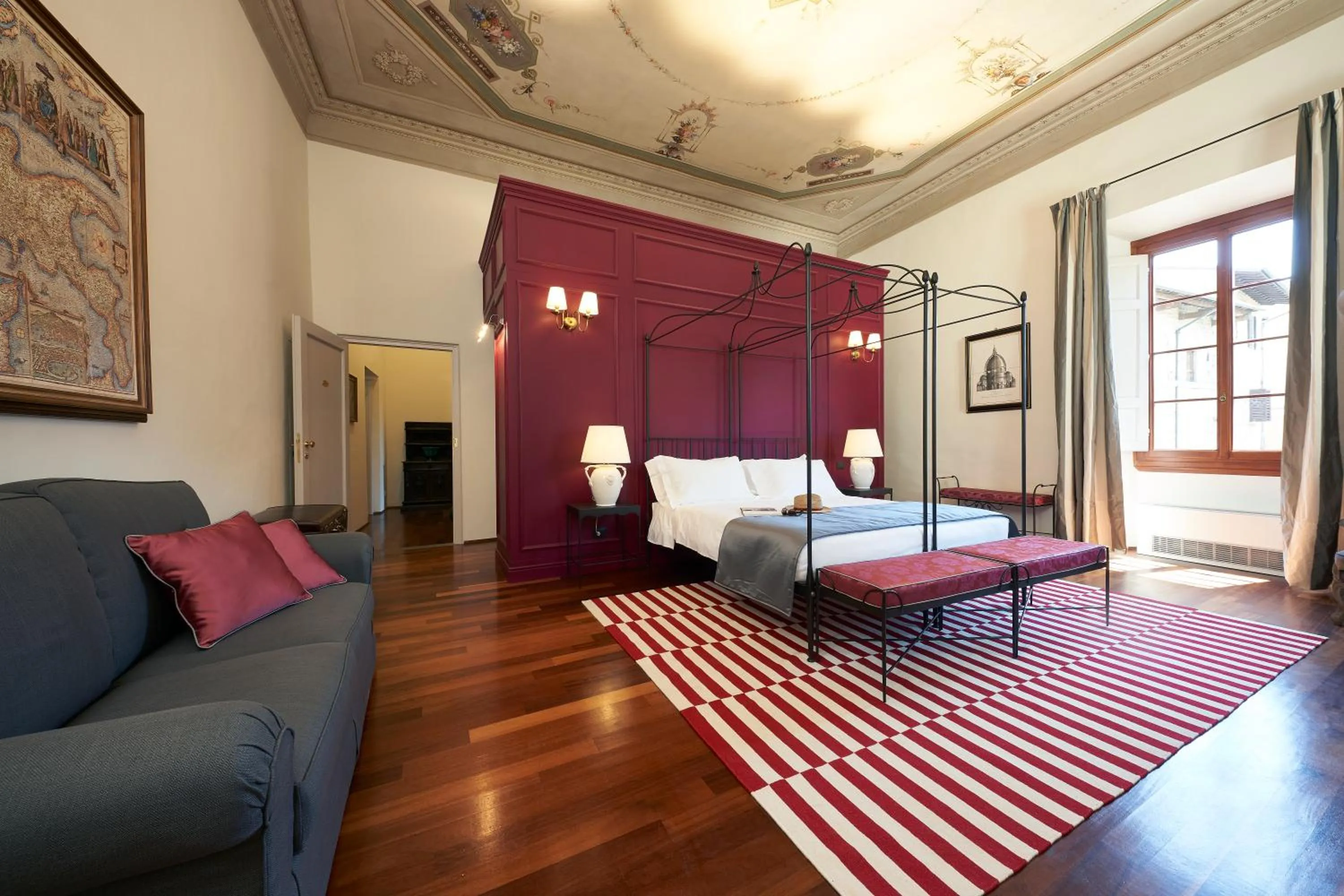 Photo of the whole room, Bed in Peruzzi Urban Residences