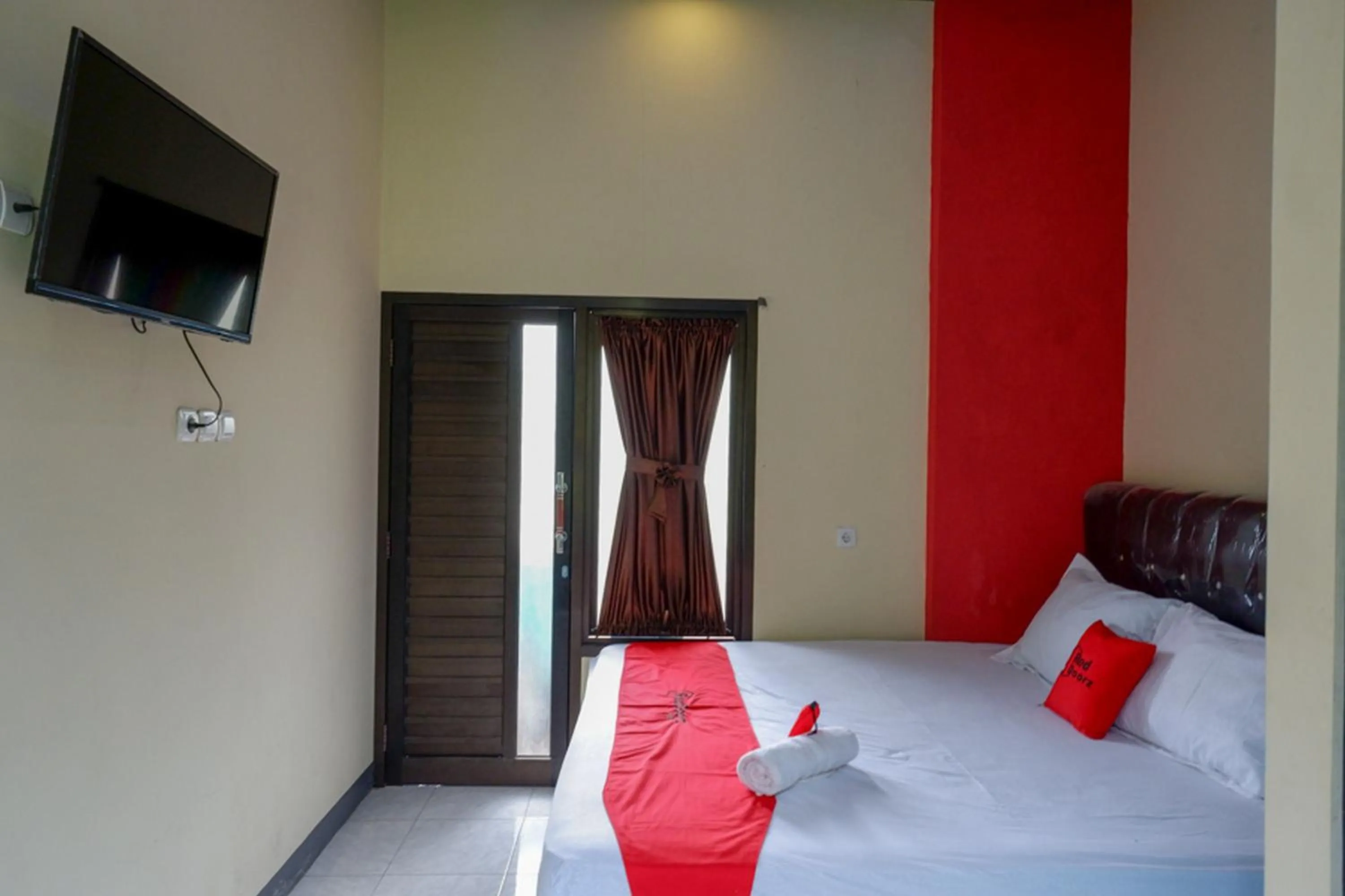 Bed in RedDoorz @ Gerbang Dieng Plateau Area