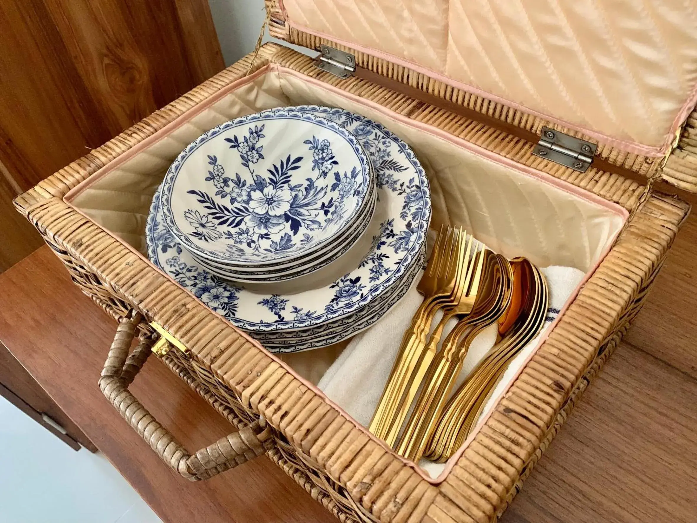 Deluxe King Suite in Funwan Hotel Deluxe King Suite in Funwan Hotel