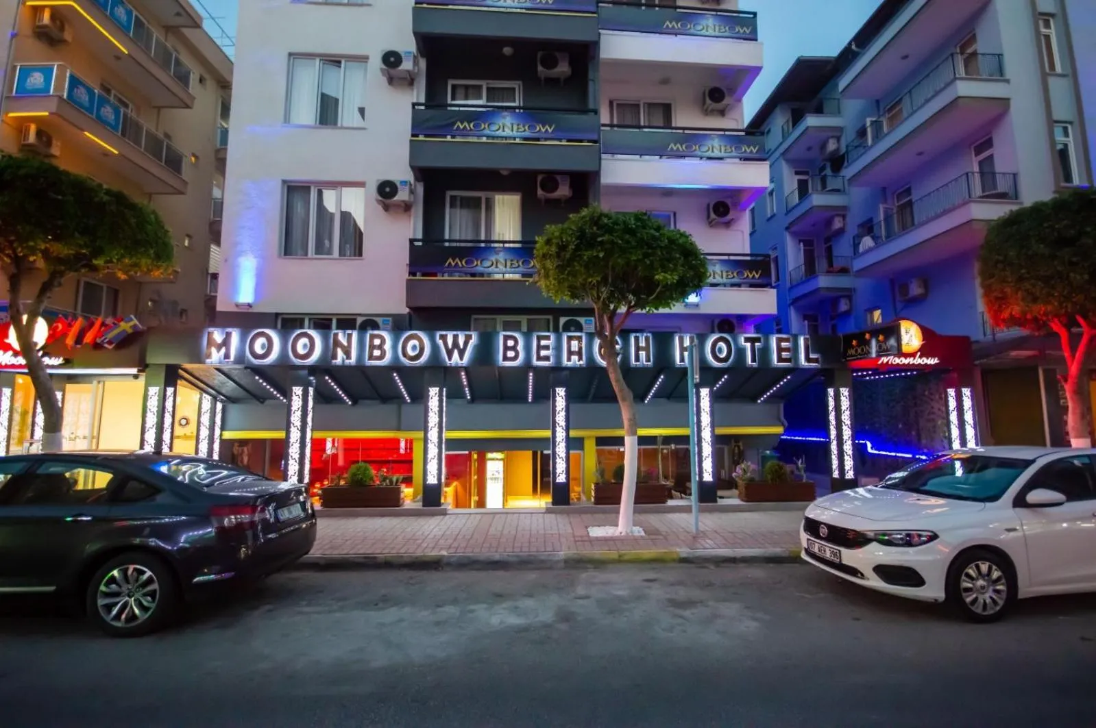 Property building in MOONBOW BEACH HOTEL