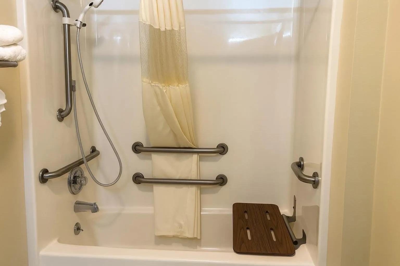 Shower in Boarders Inn & Suites by Cobblestone Hotels - Ashland City