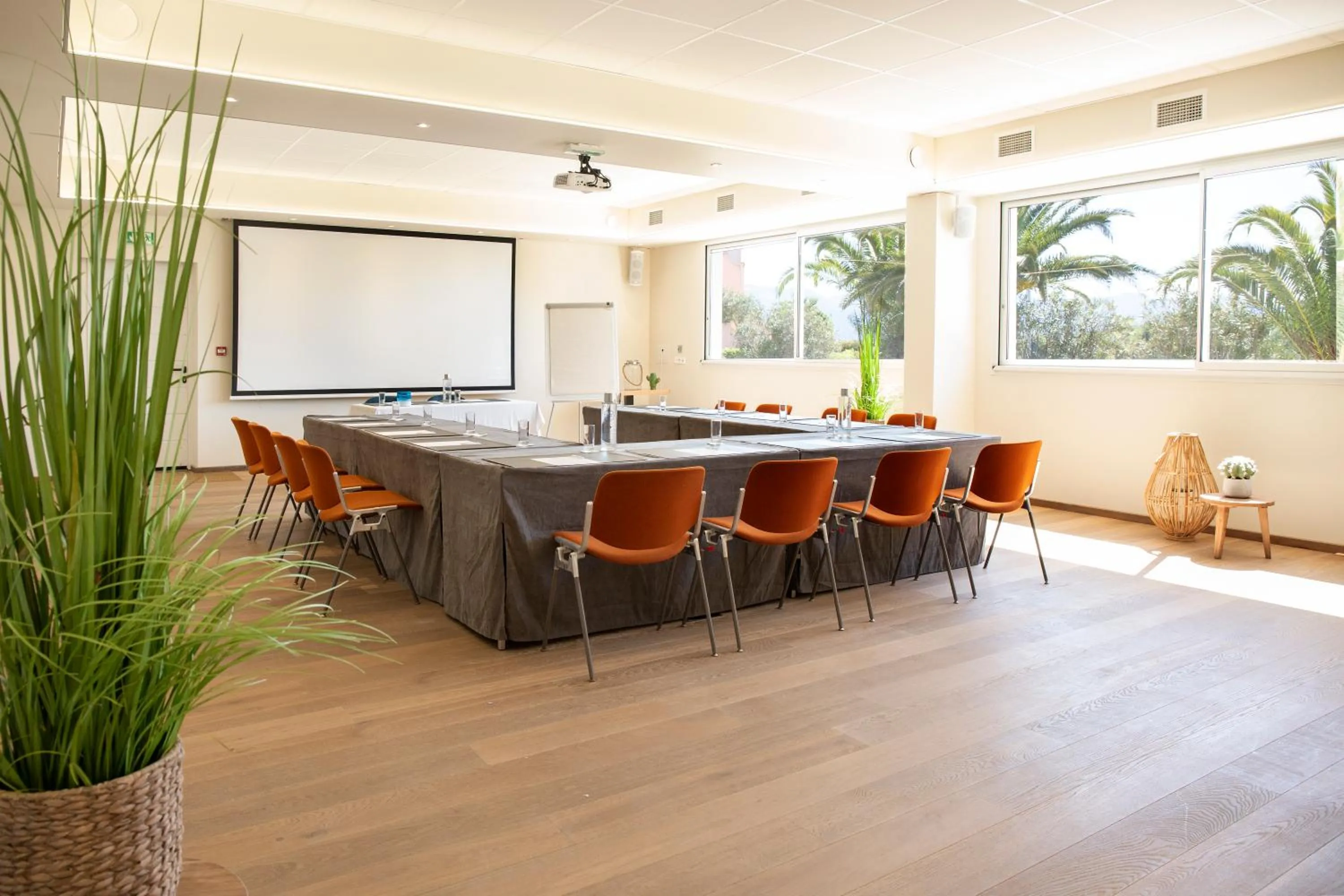 Banquet/Function facilities in Les Bulles de Mer - Hotel & Spa sur la Plage