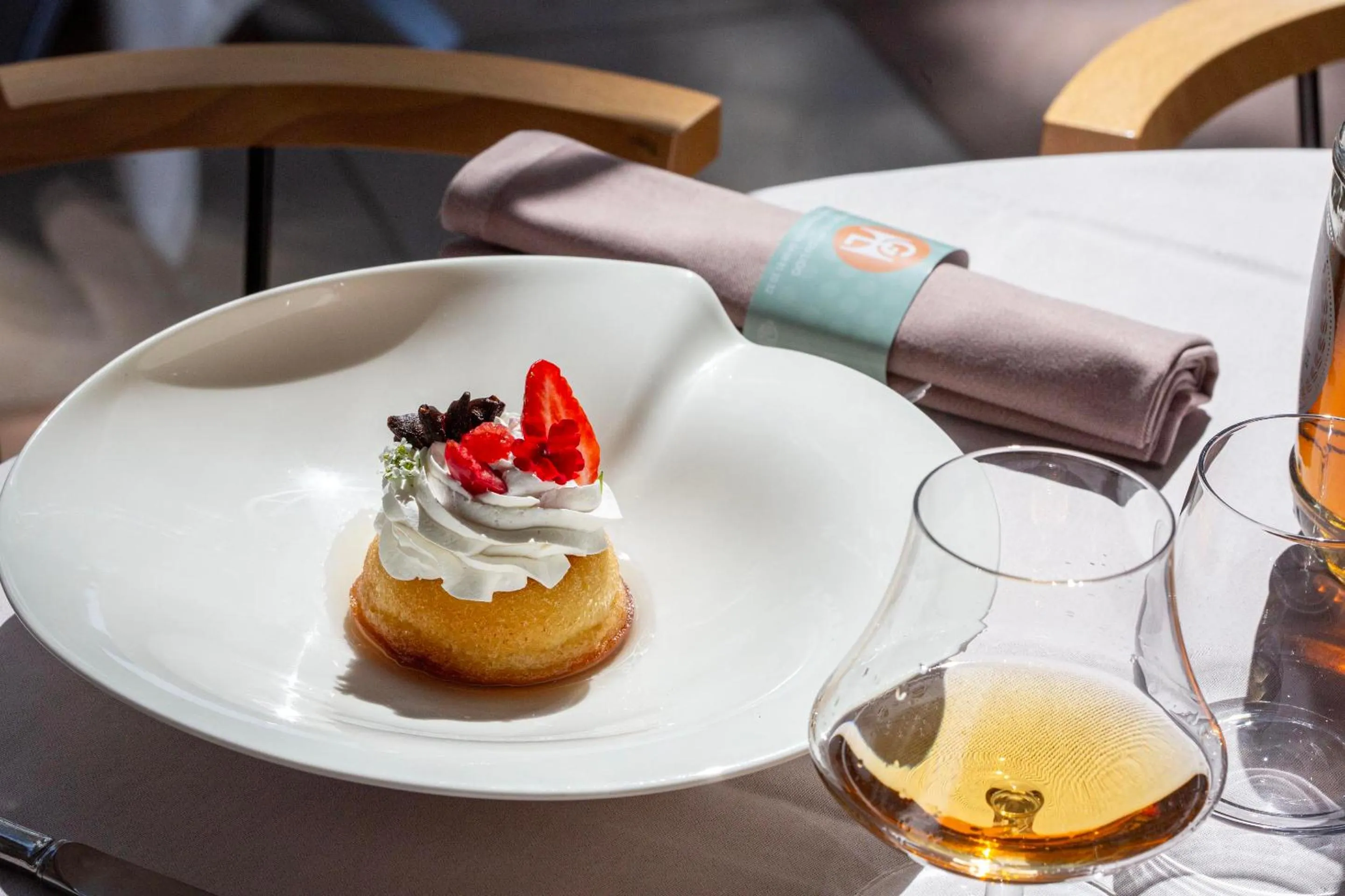 Restaurant/places to eat in Grand Hôtel Du Lido