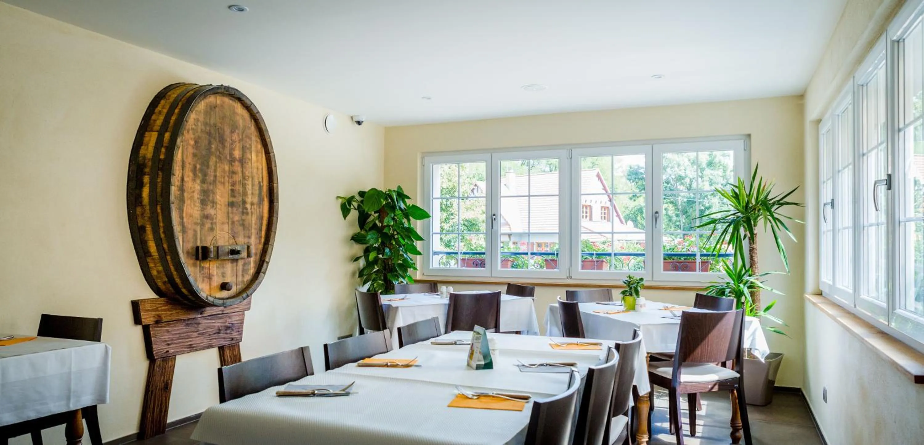 Restaurant/places to eat in Logis Hotel Restaurant Keimberg