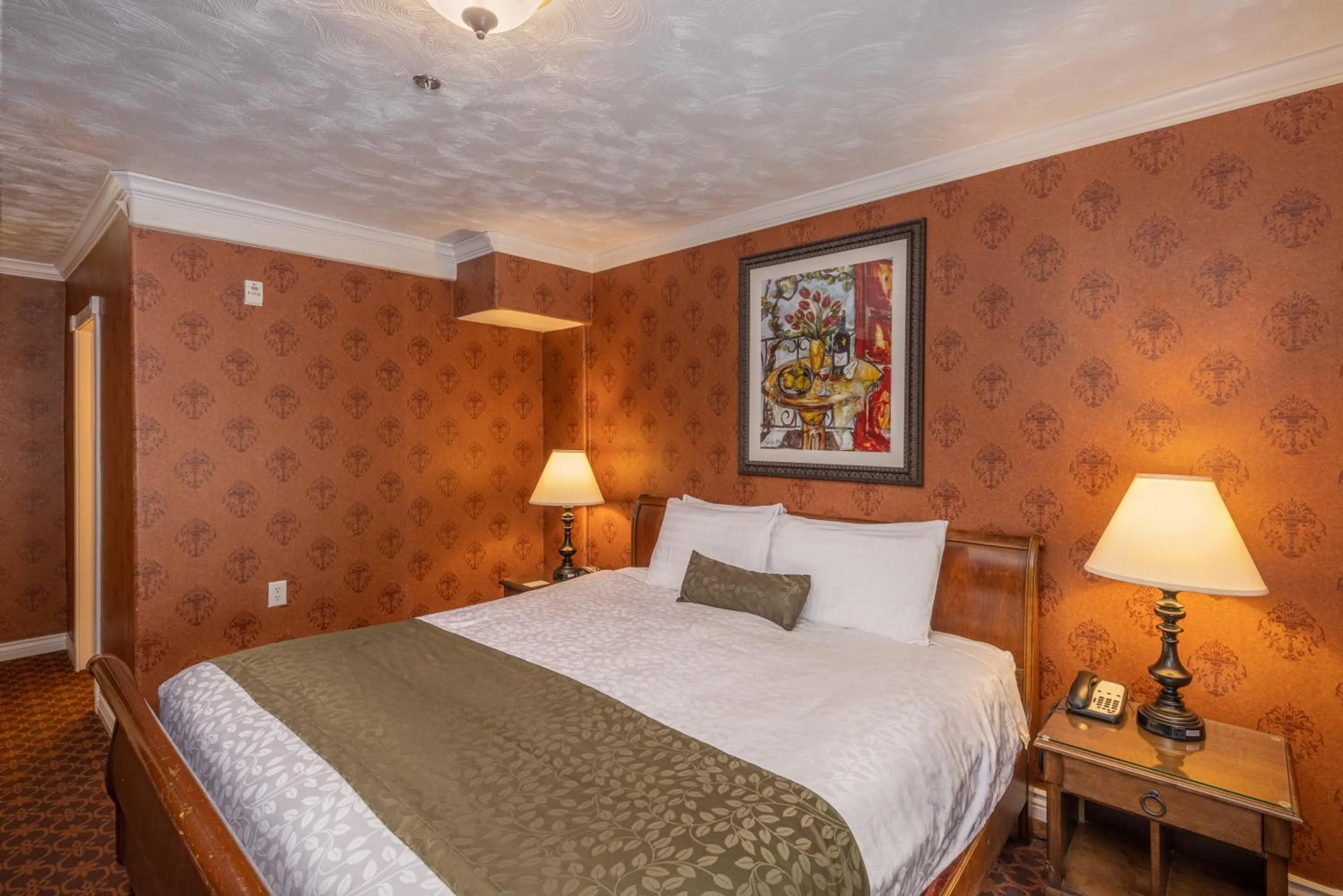 Bed in Canyons Boutique Hotel - A Canyons Collection Property