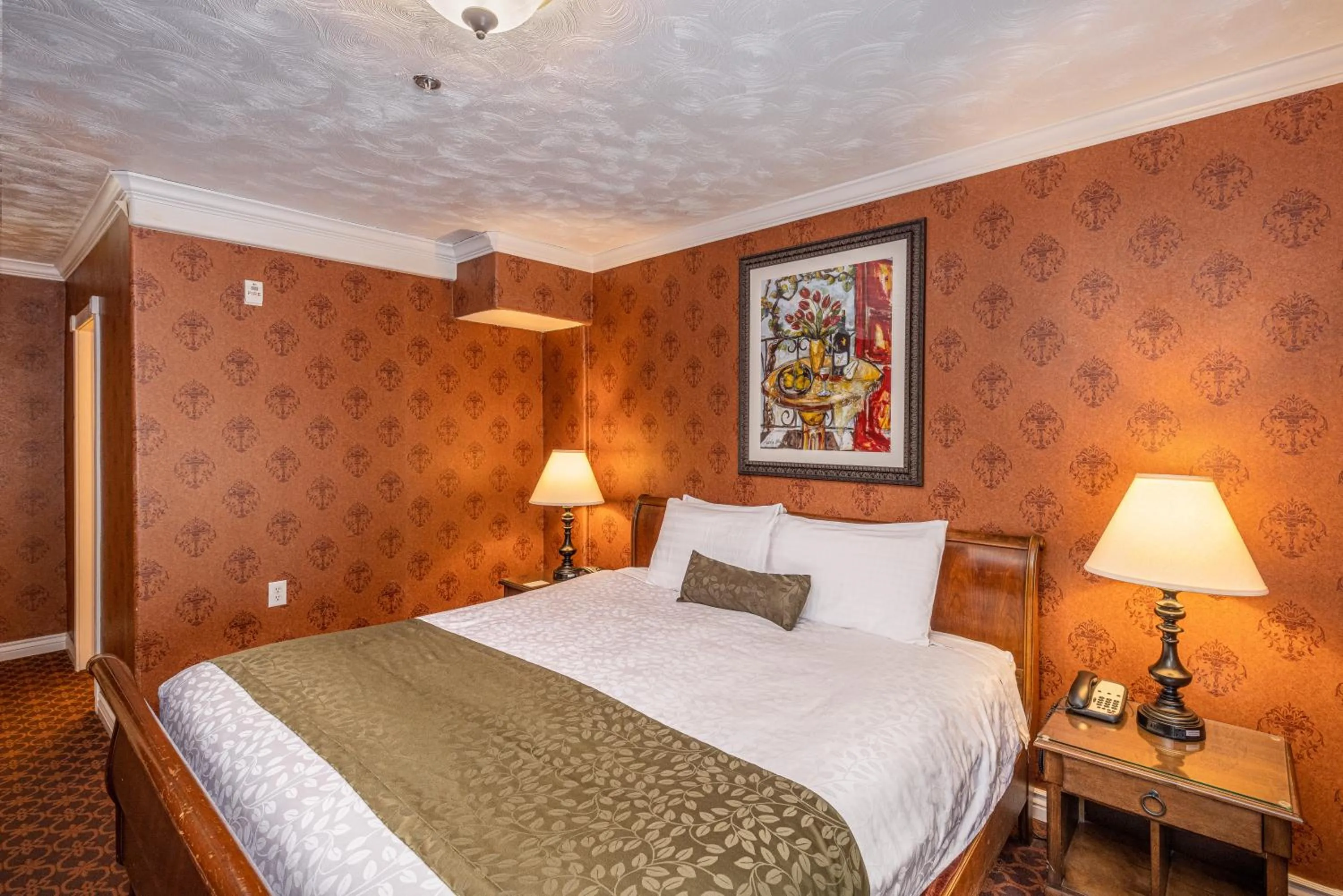 Bed in Canyons Boutique Hotel - A Canyons Collection Property