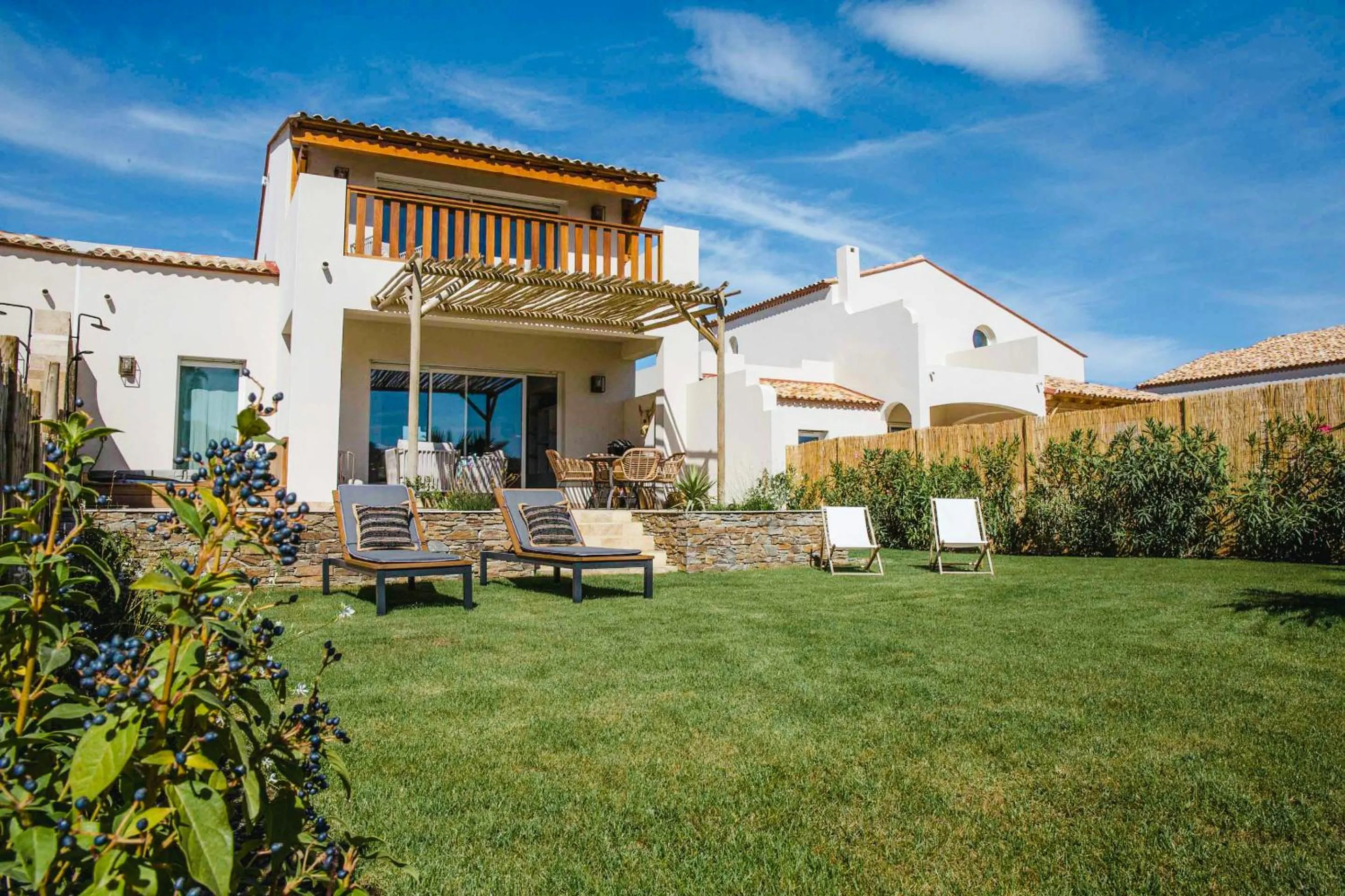 Garden in Relais et Châteaux Thalasso & Spa Ile de la Lagune