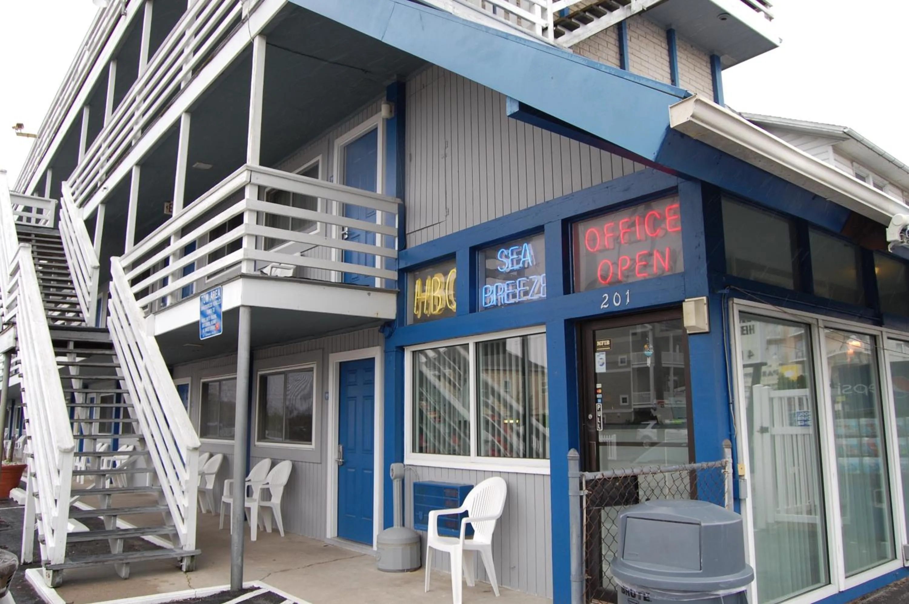 Facade/entrance in Sea Breeze Ocean City