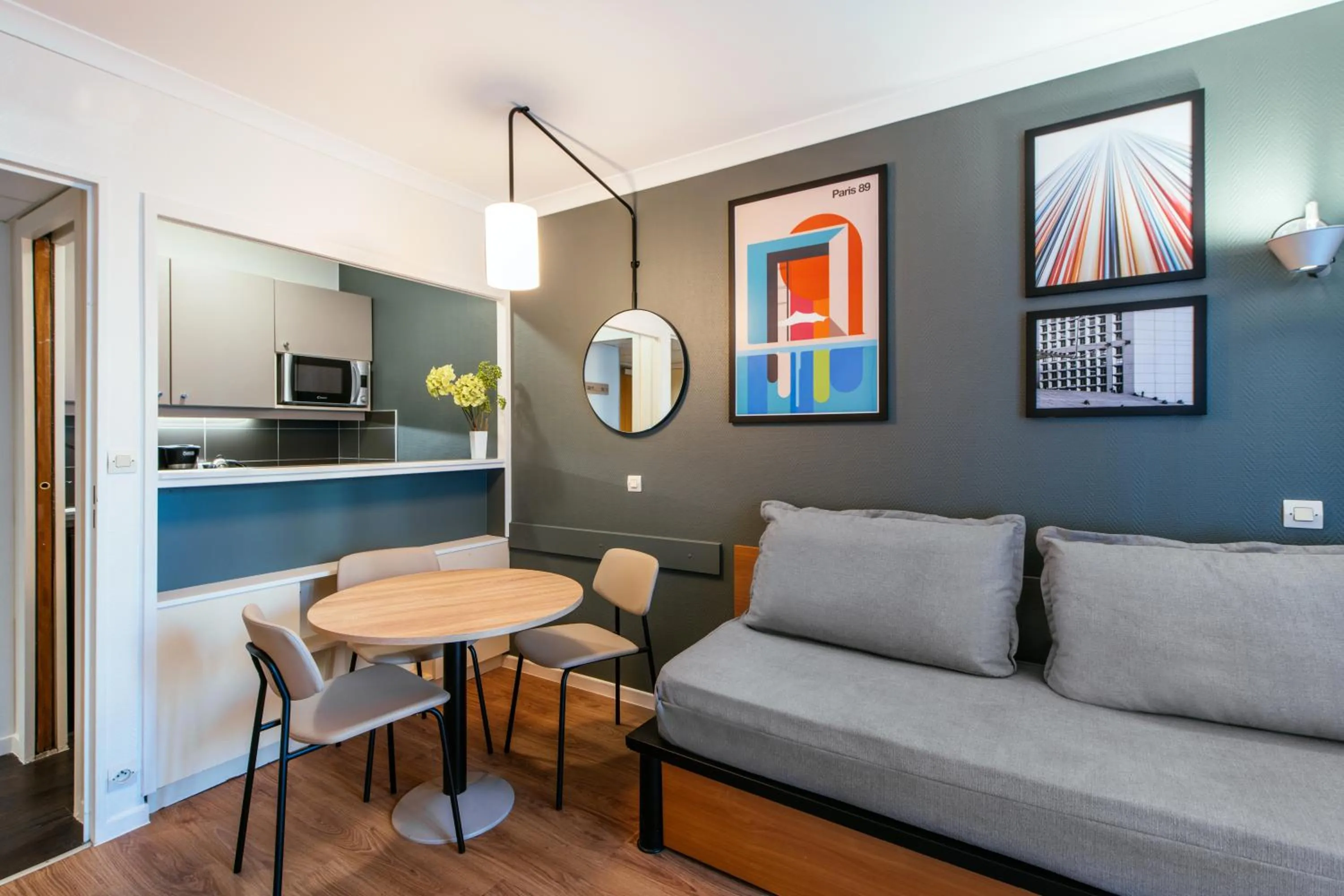 Living room in Aparthotel Adagio La Défense Le Parc