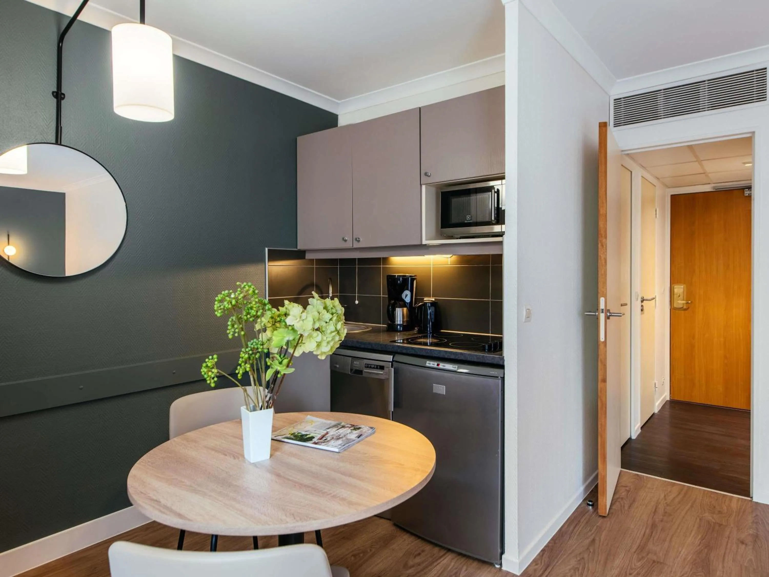 Bedroom in Aparthotel Adagio La Défense Le Parc