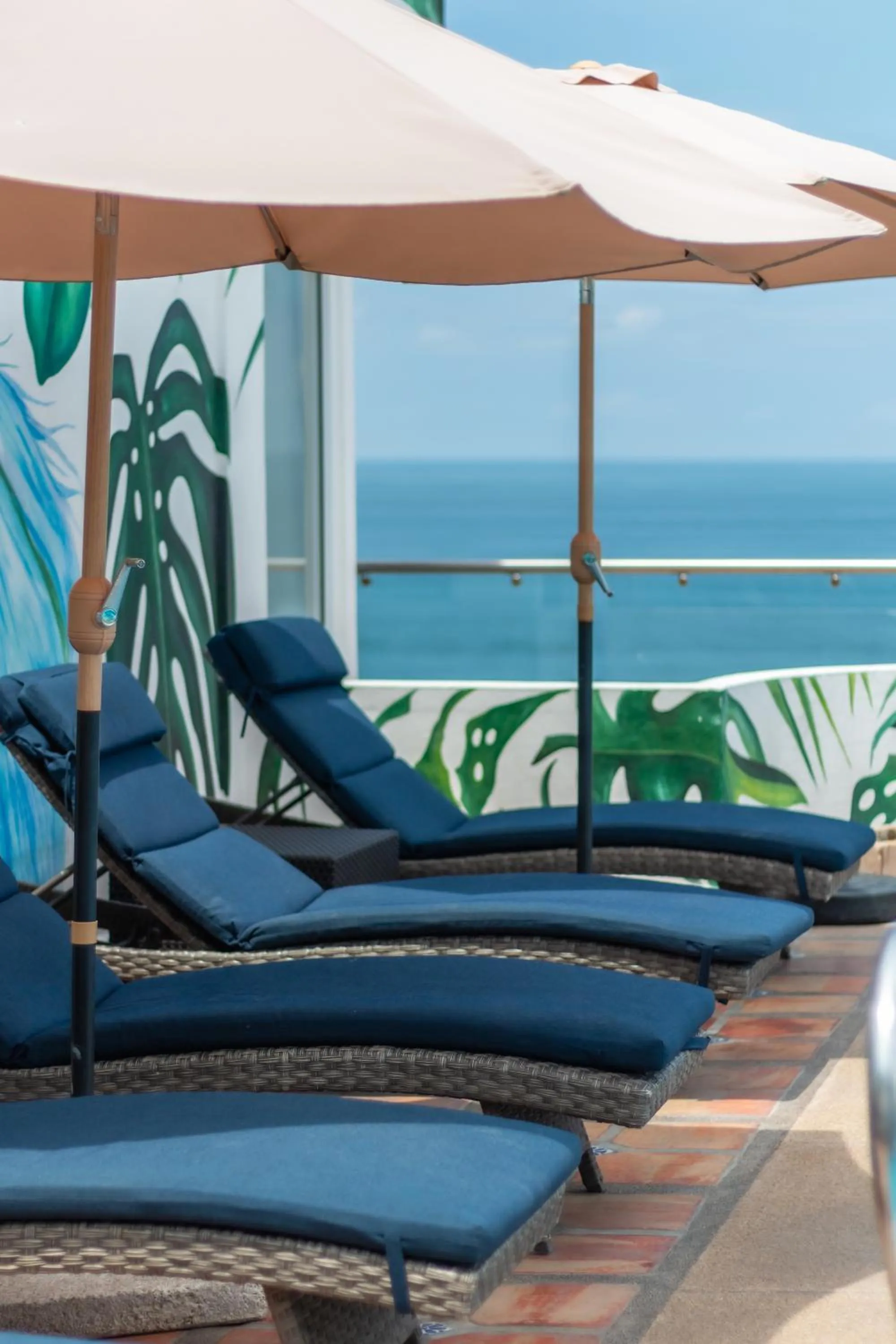 Swimming pool in The Paramar Beachfront Boutique Hotel With Breakfast Included - Downtown Malecon