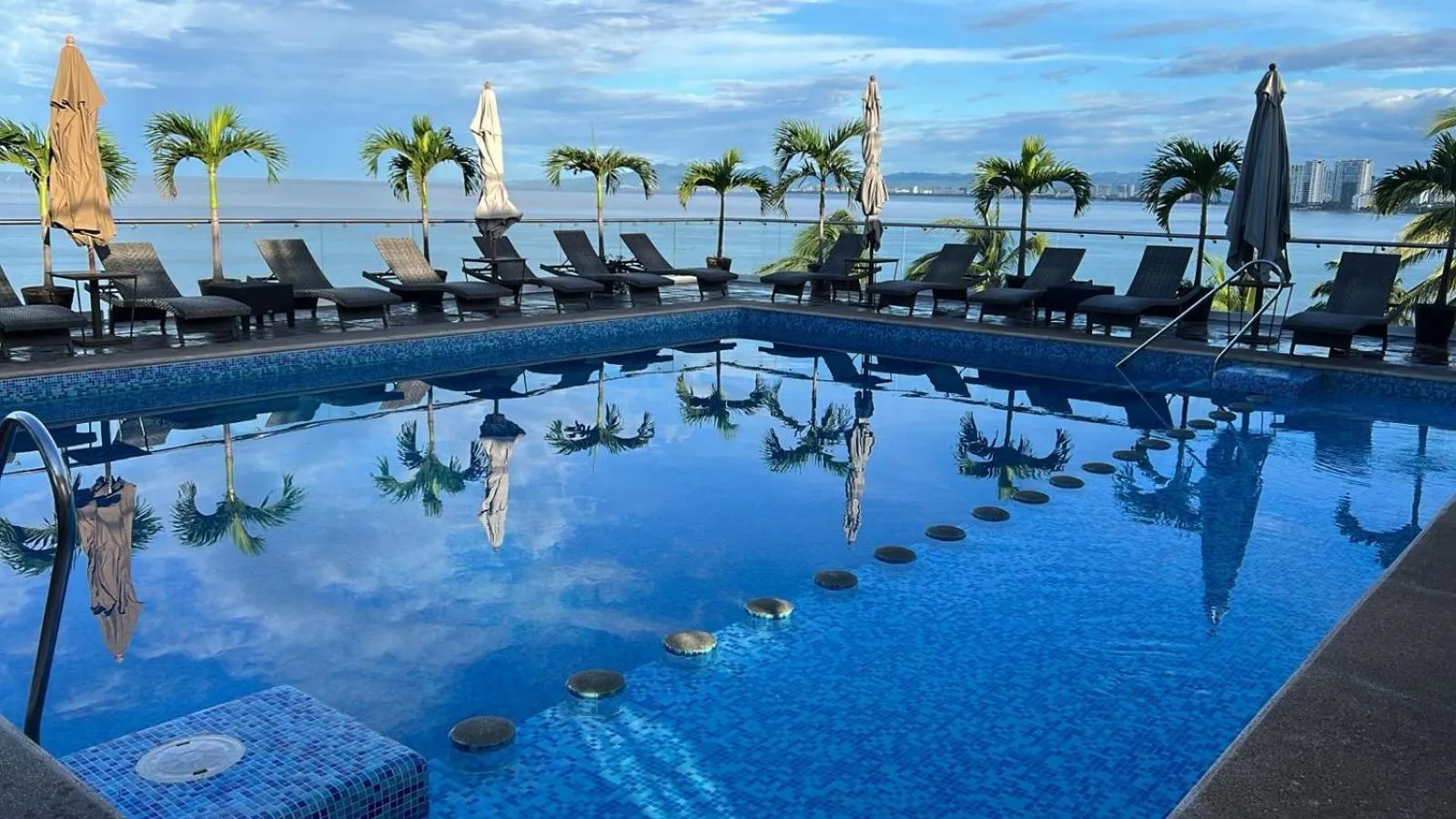 Swimming pool in The Paramar Beachfront Boutique Hotel With Breakfast Included - Downtown Malecon