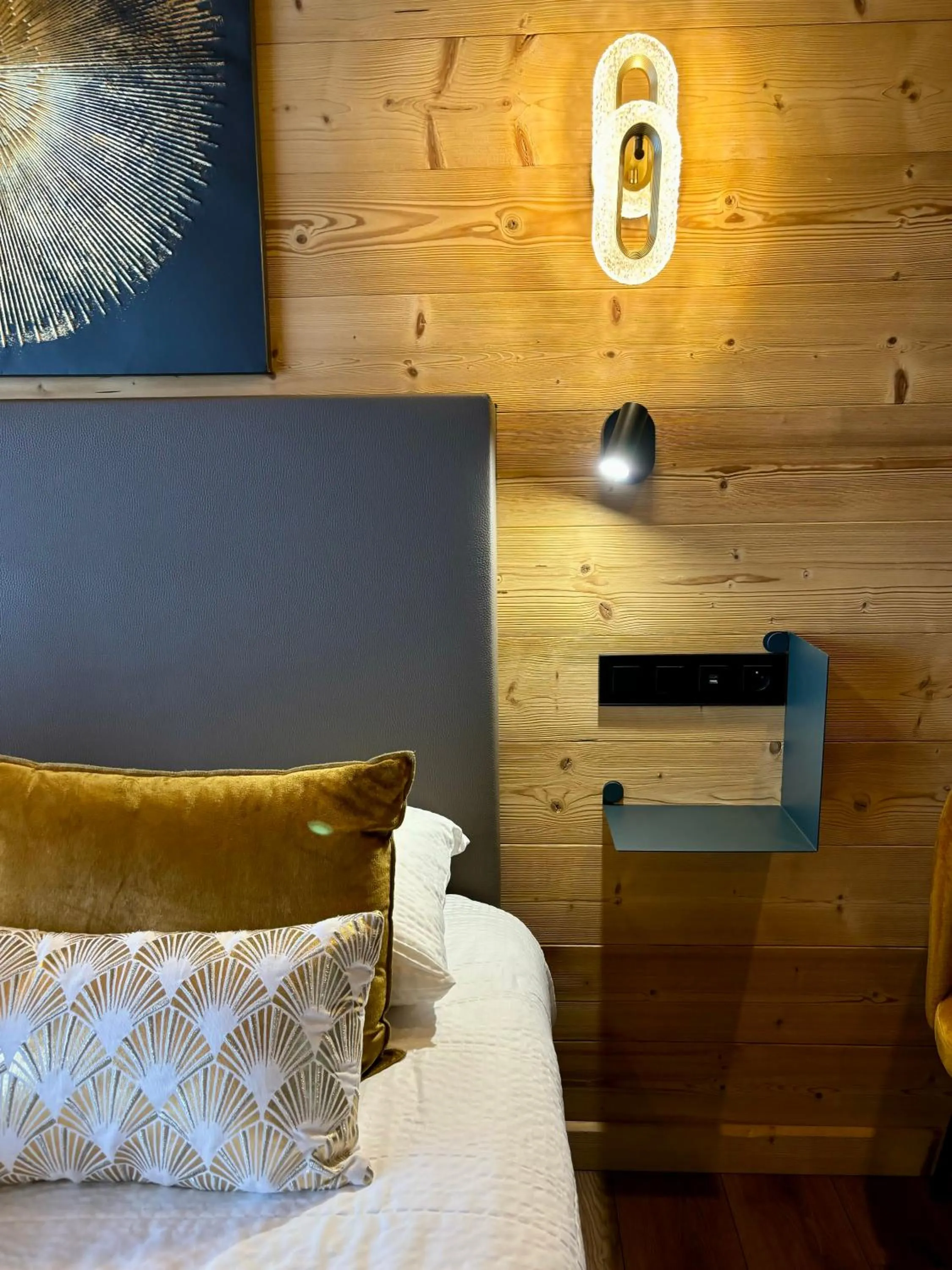 Photo of the whole room in Le Confidentiel Hôtel & SPA