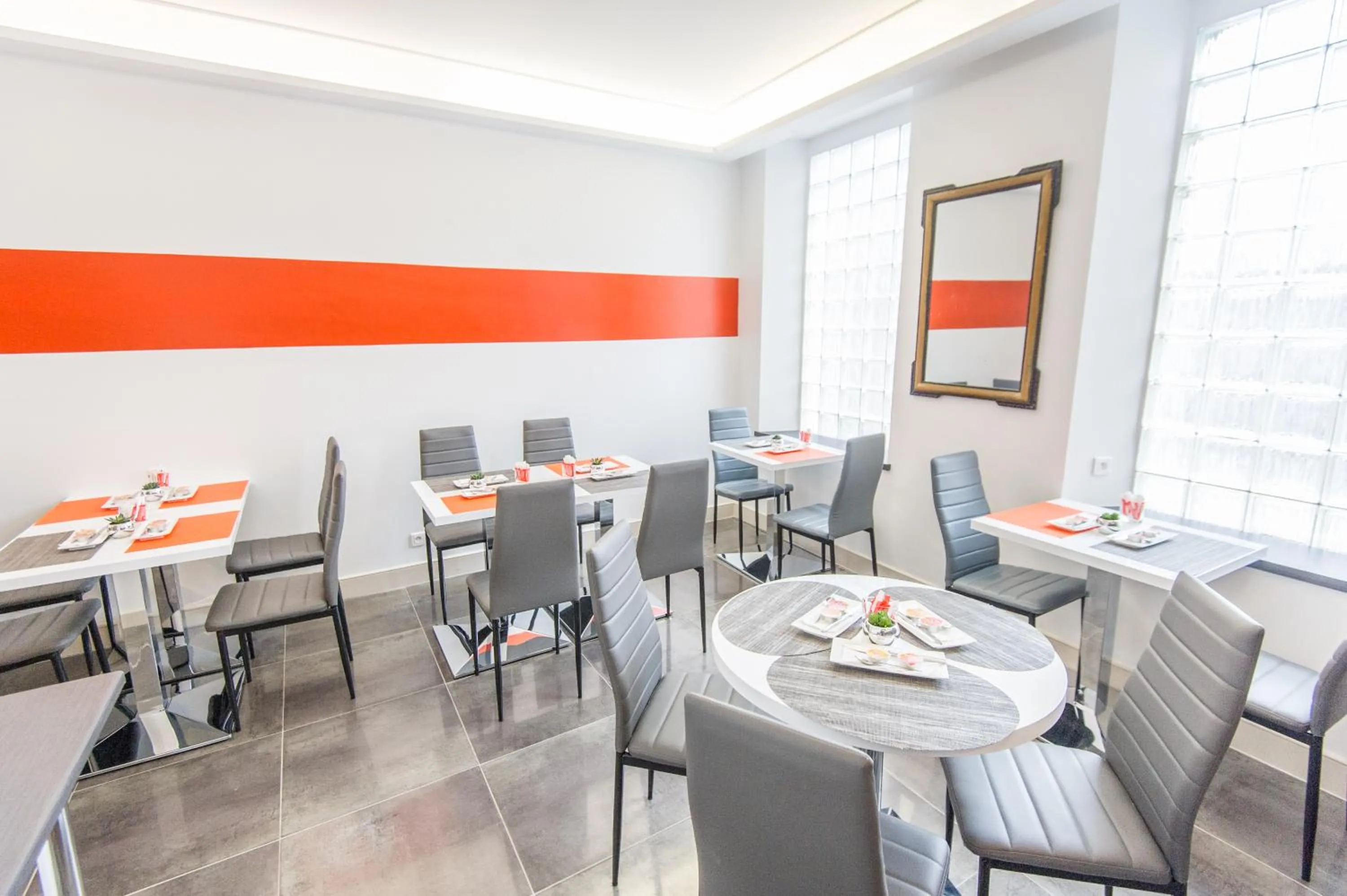 Restaurant/places to eat in Hôtel Ligure