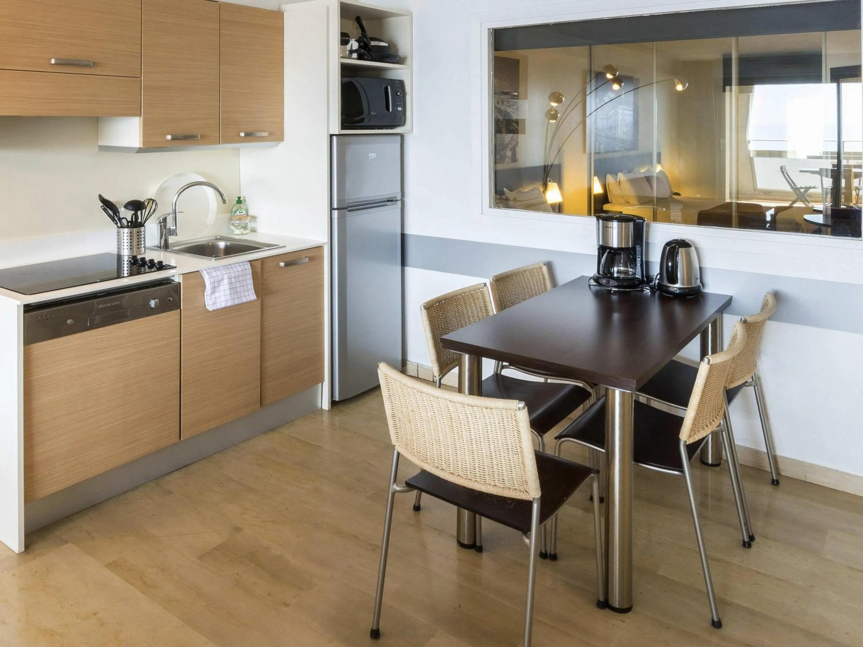 Bedroom in Aparthotel Adagio Nice Promenade des Anglais