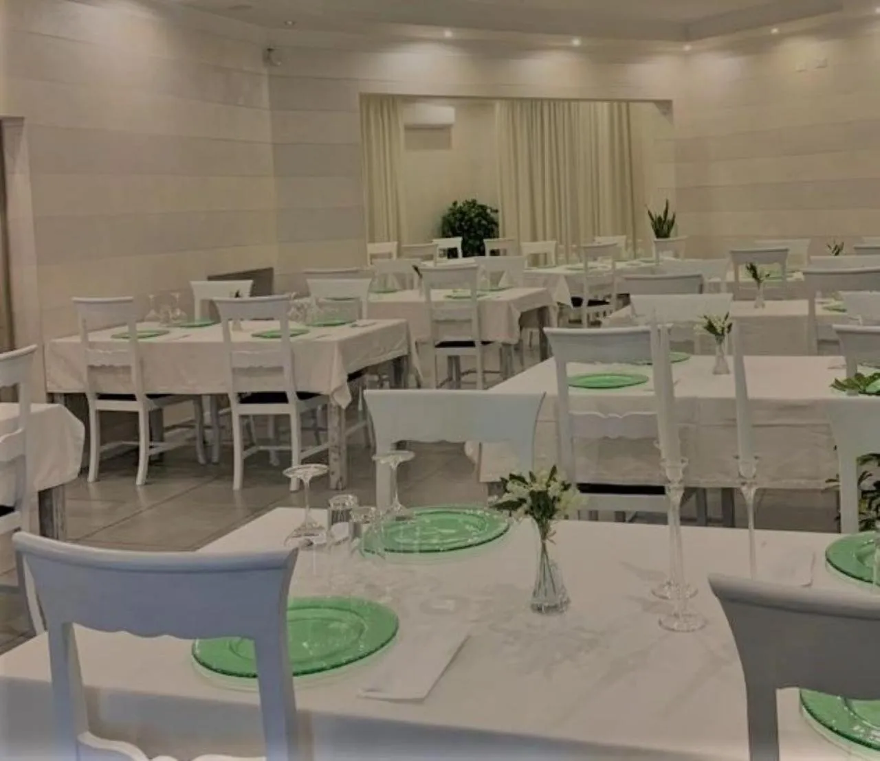 Lounge or bar in HOTEL LORENA