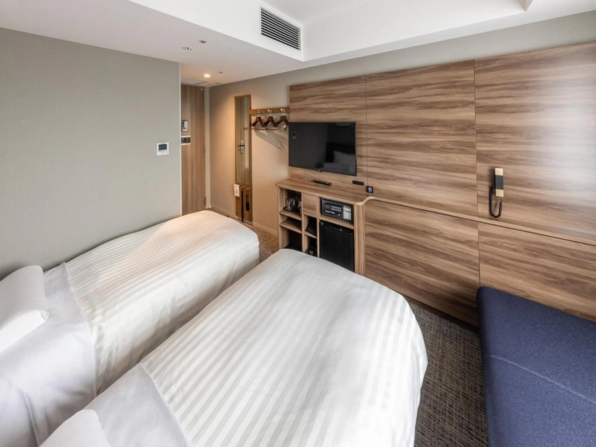 Photo of the whole room, Bed in Far East Village Hotel Tokyo Ariake