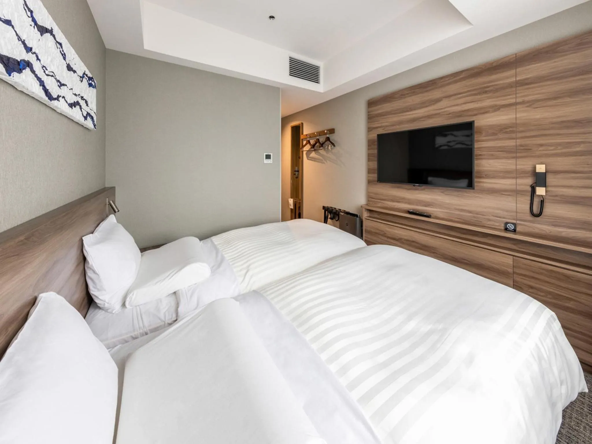 Photo of the whole room, Bed in Far East Village Hotel Tokyo Ariake