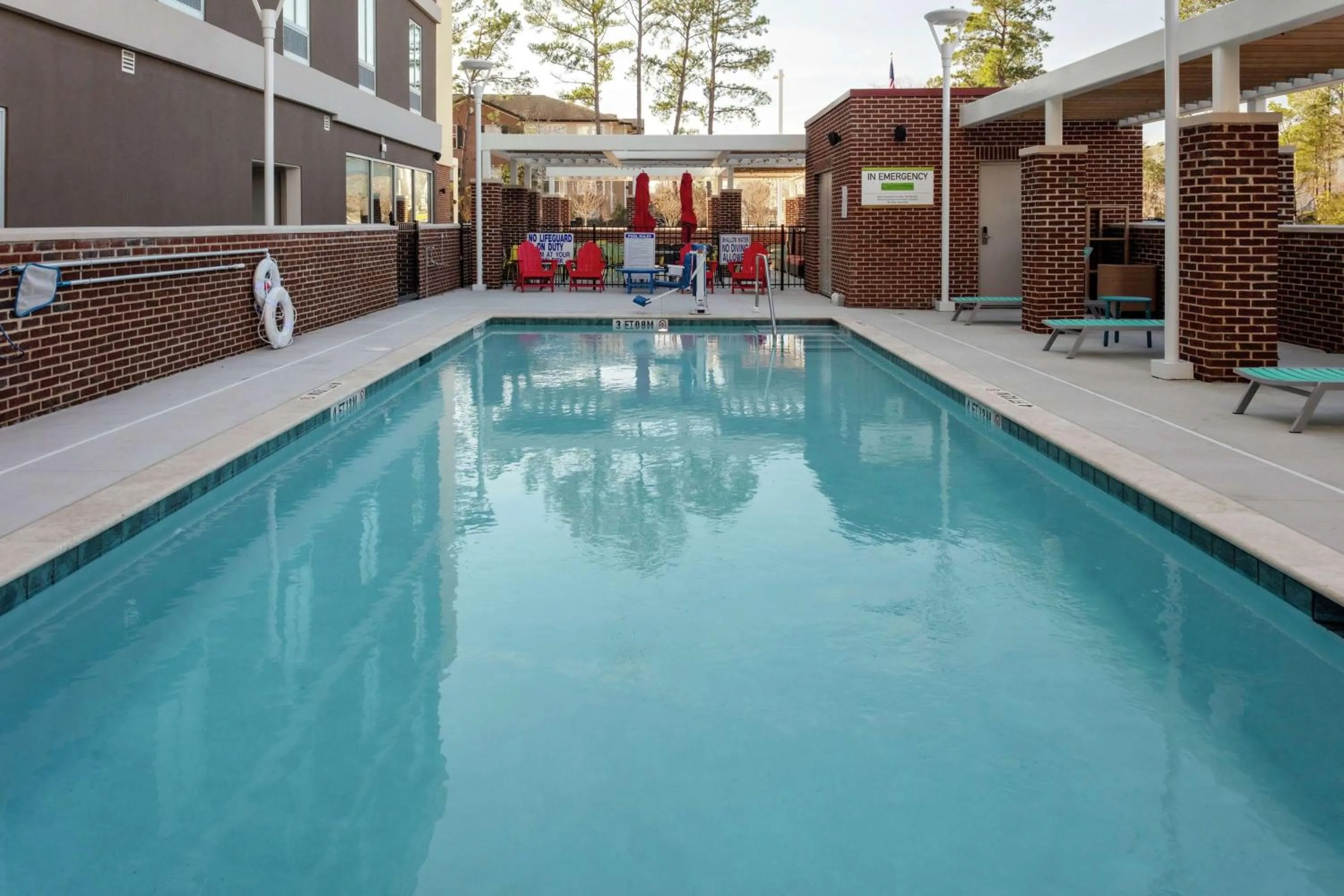Pool view in Home2 Suites By Hilton North Charleston University Blvd