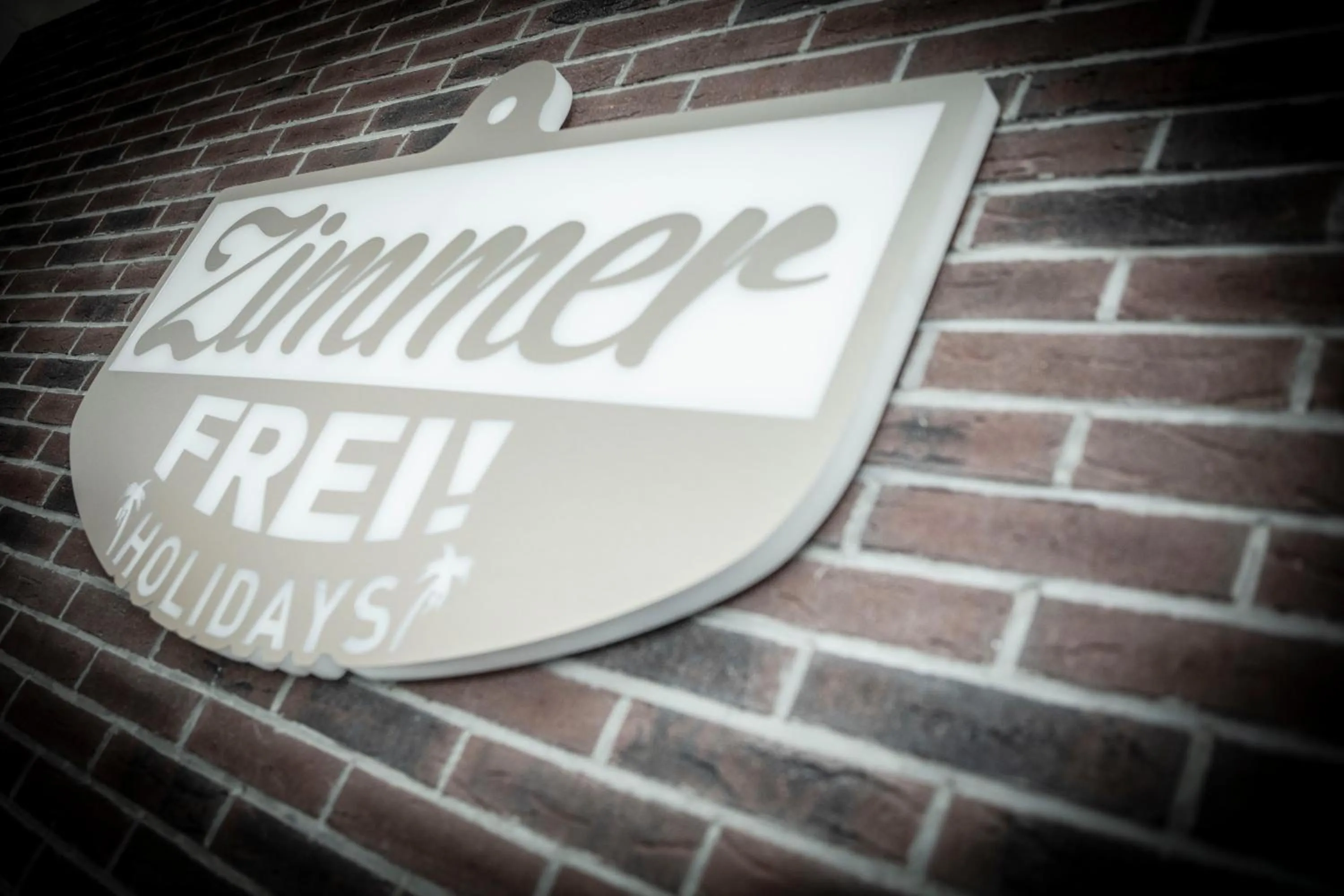 Property logo or sign in Boardinghouse Flensburg - by Zimmer FREI! Holidays