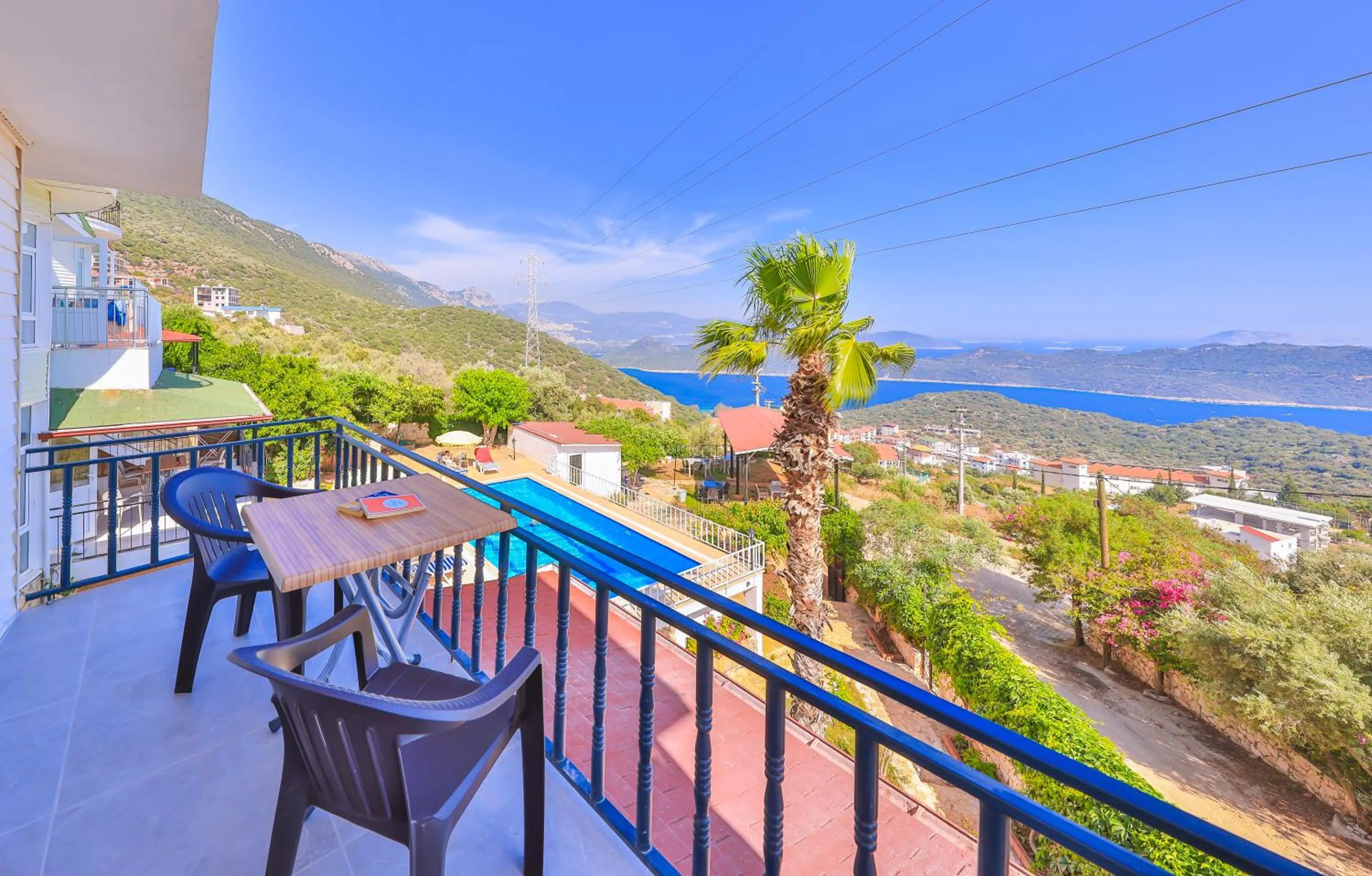 Balcony/Terrace in 3 House Apart