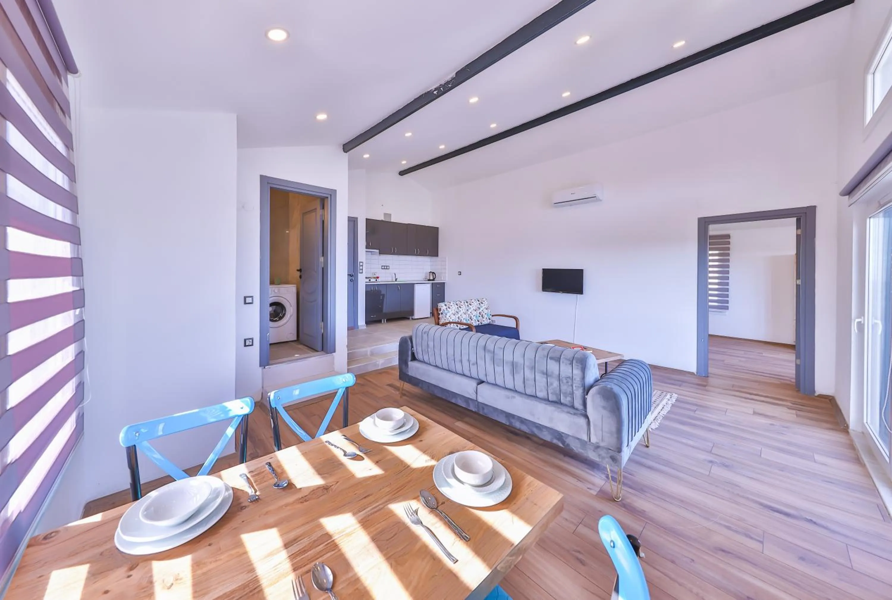 Living room in 3 House Apart