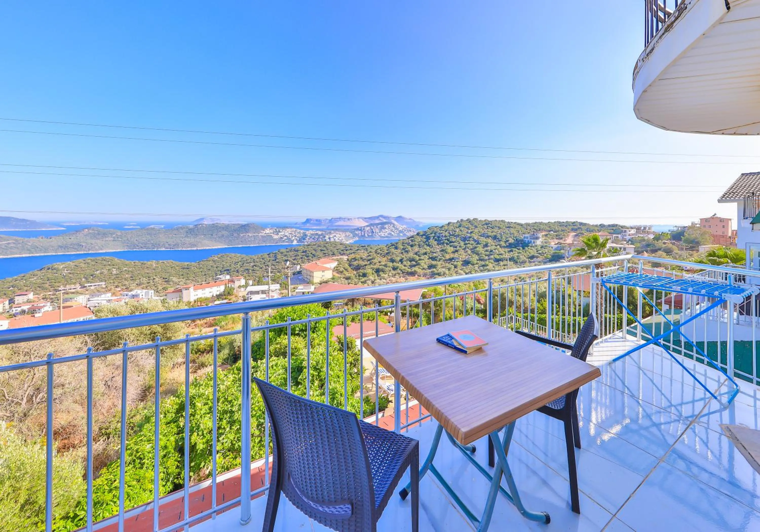 Balcony/Terrace in 3 House Apart