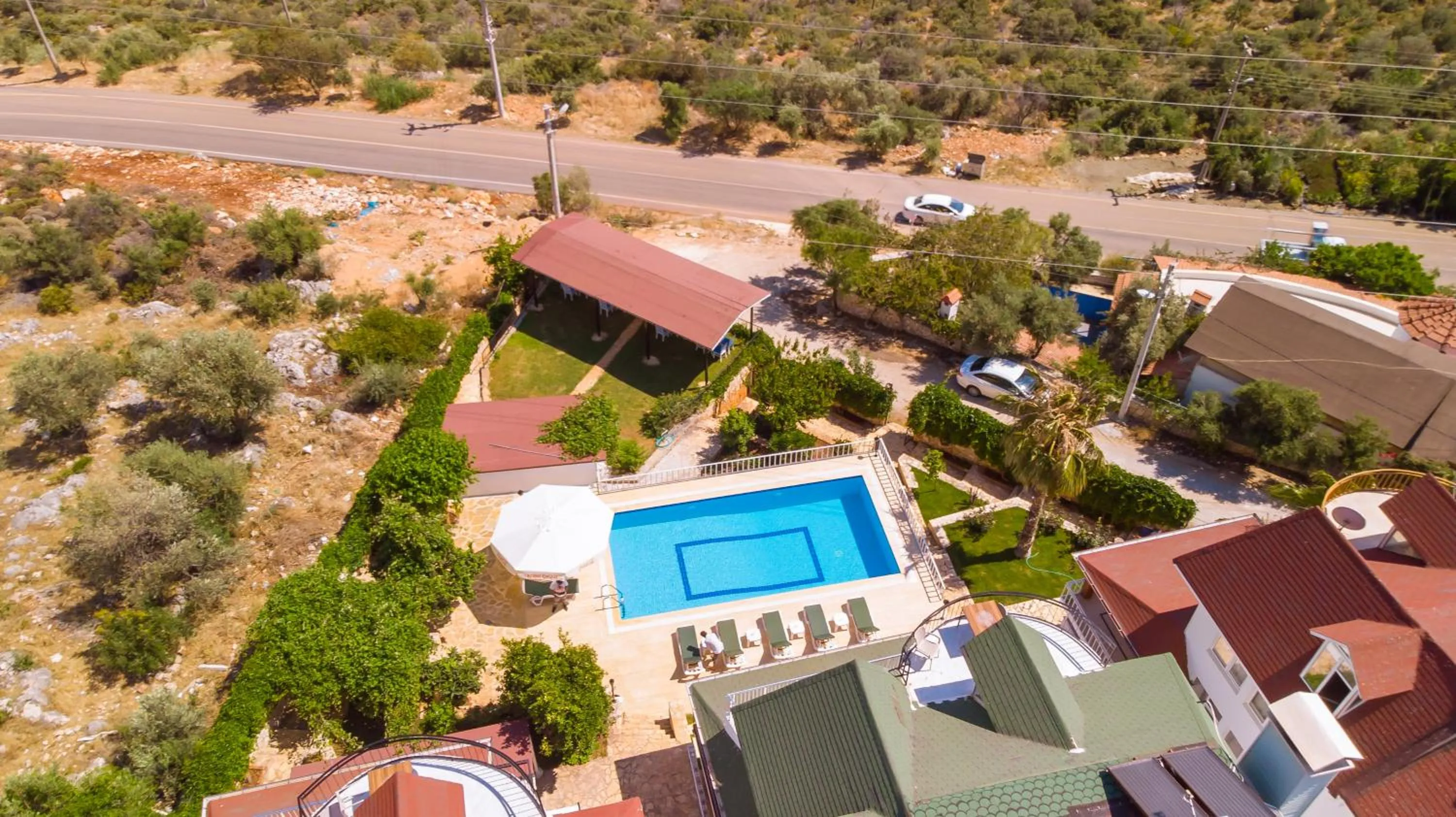 Property building in 3 House Apart