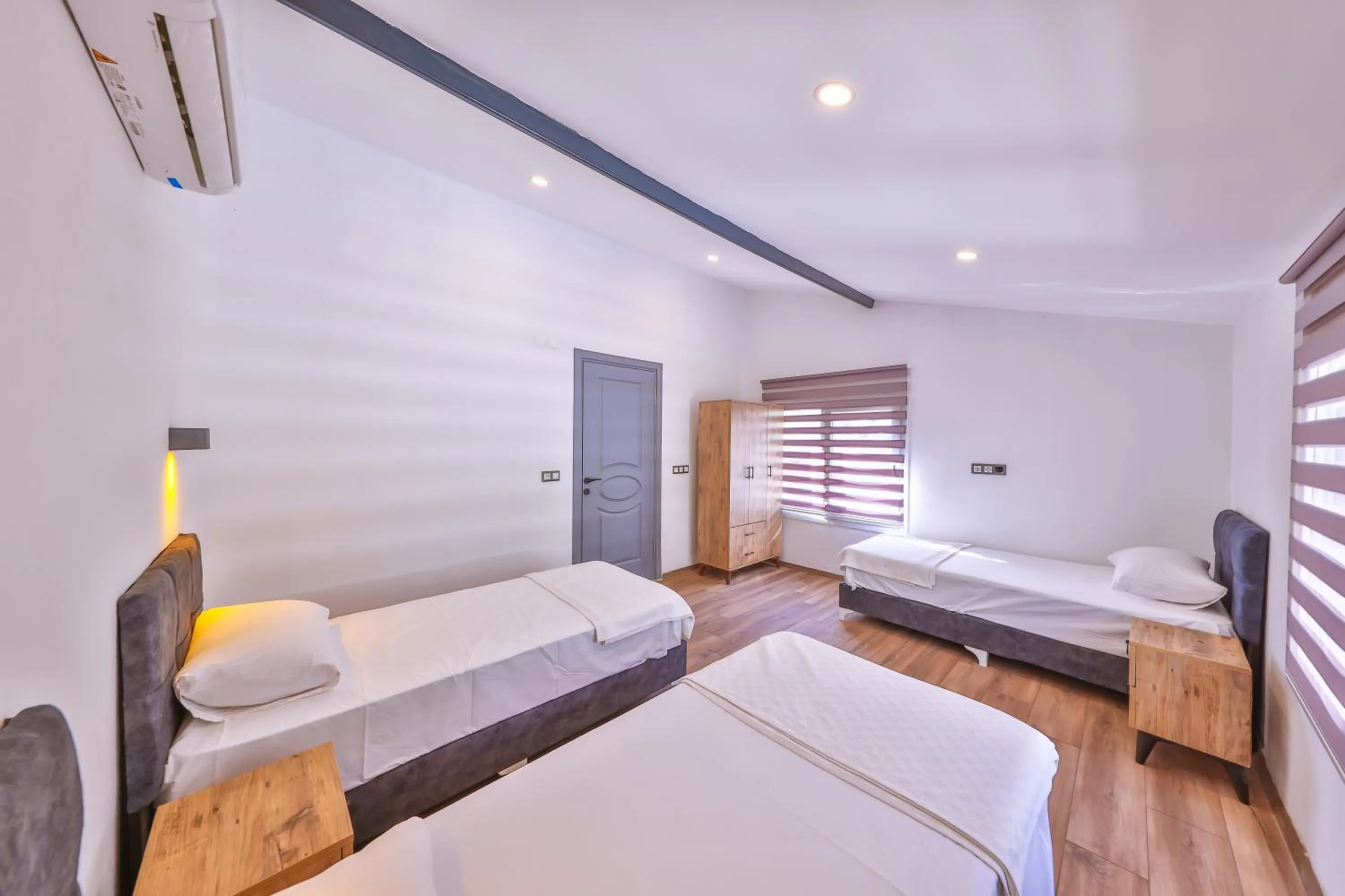 Bedroom, Bed in 3 House Apart