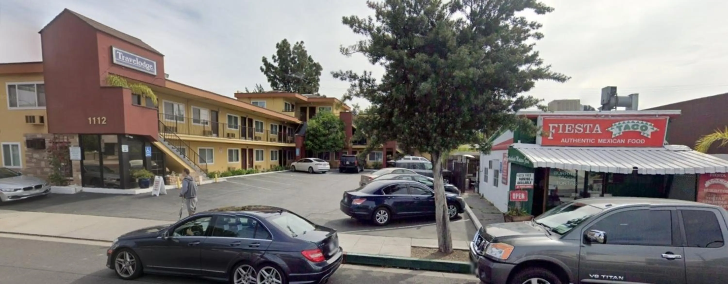 Lunch in Travelodge by Wyndham Burbank-Glendale