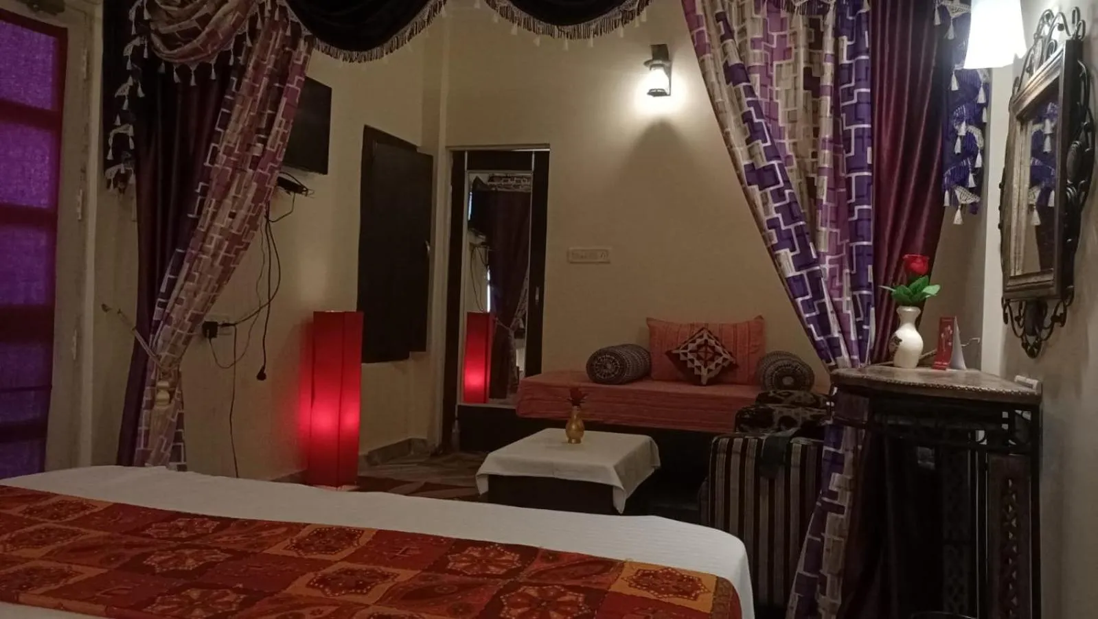 Bedroom in Ganesha Palace