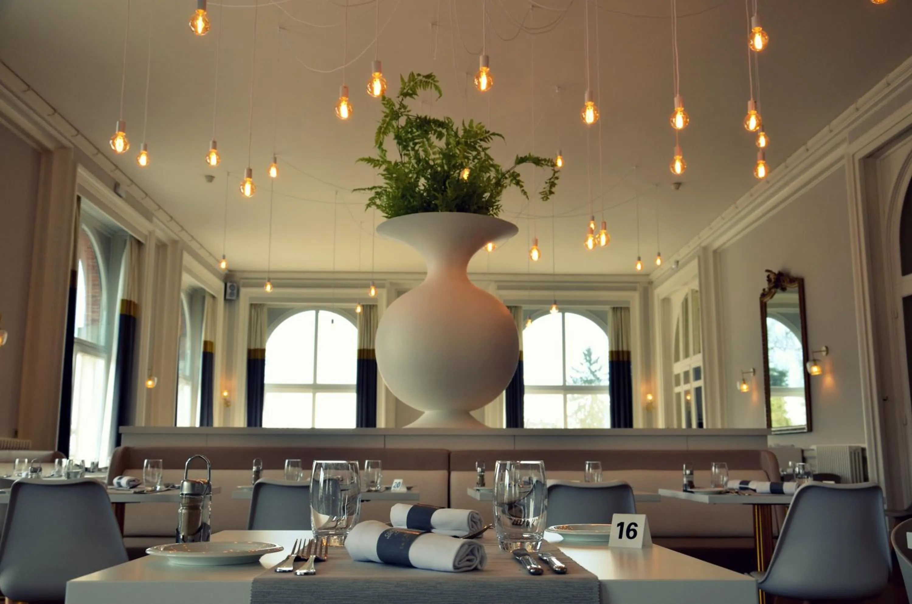 Restaurant/places to eat in Hôtel Cosmos & Spa