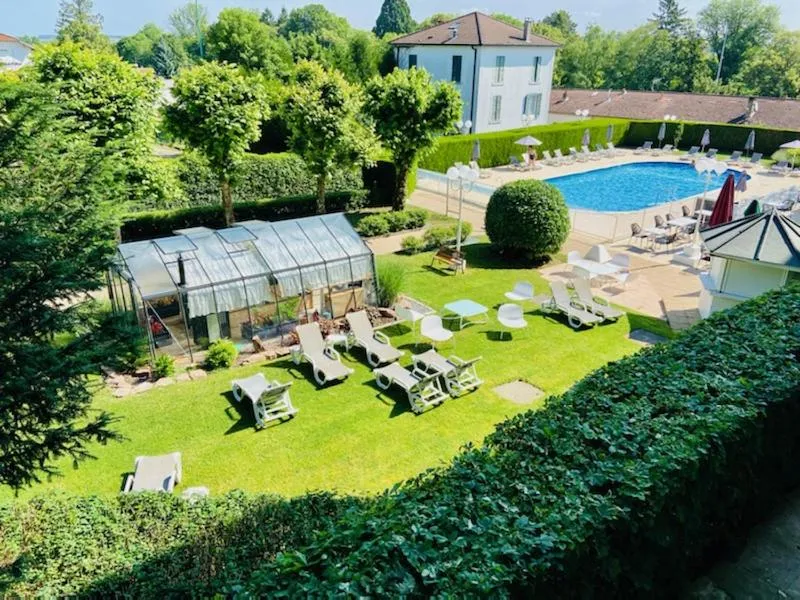 Day in Hôtel Cosmos & Spa