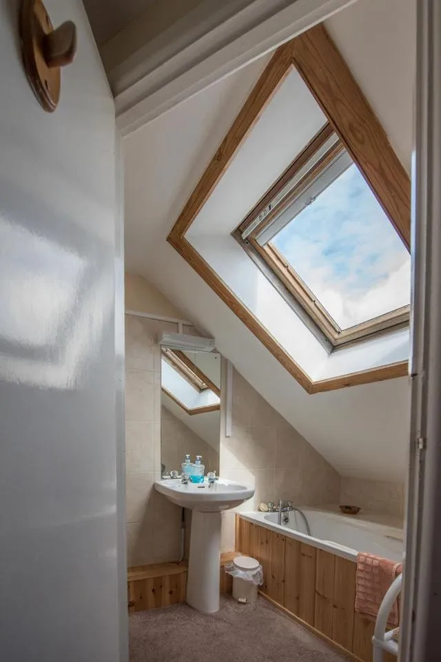 Bathroom in Glendower