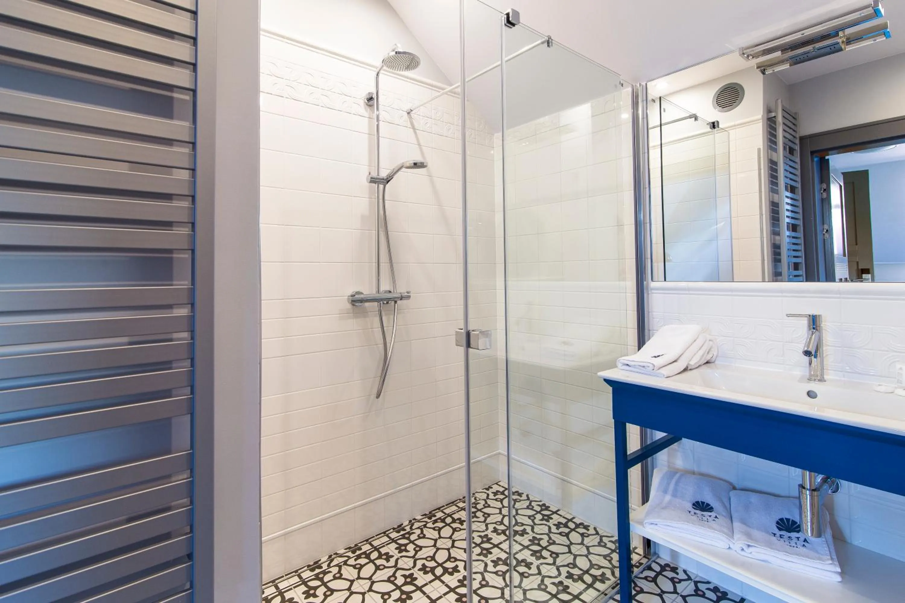 Shower in Villa Testa