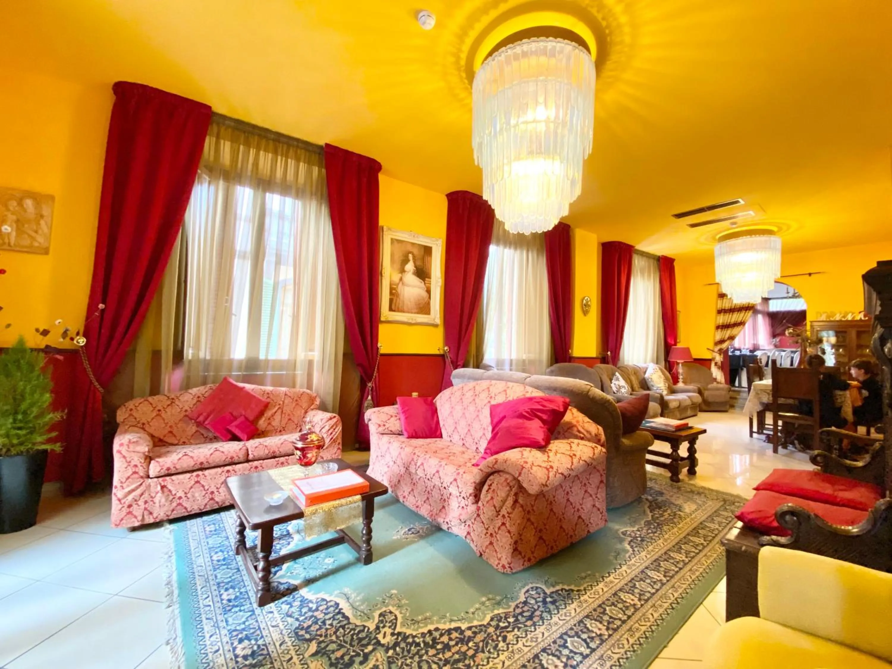 Lobby or reception in HOTEL RINASCIMENTO