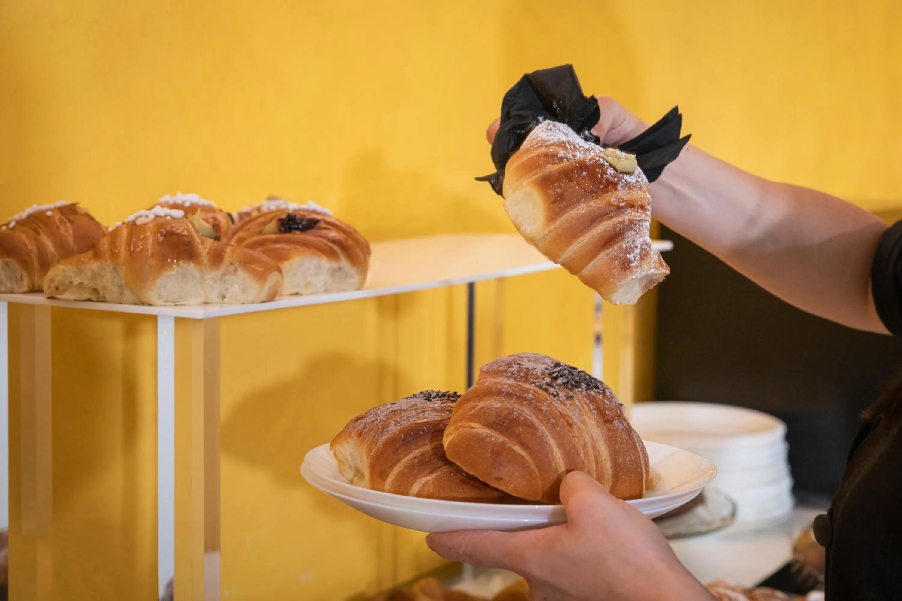 Breakfast in Smart Hotel Napoli