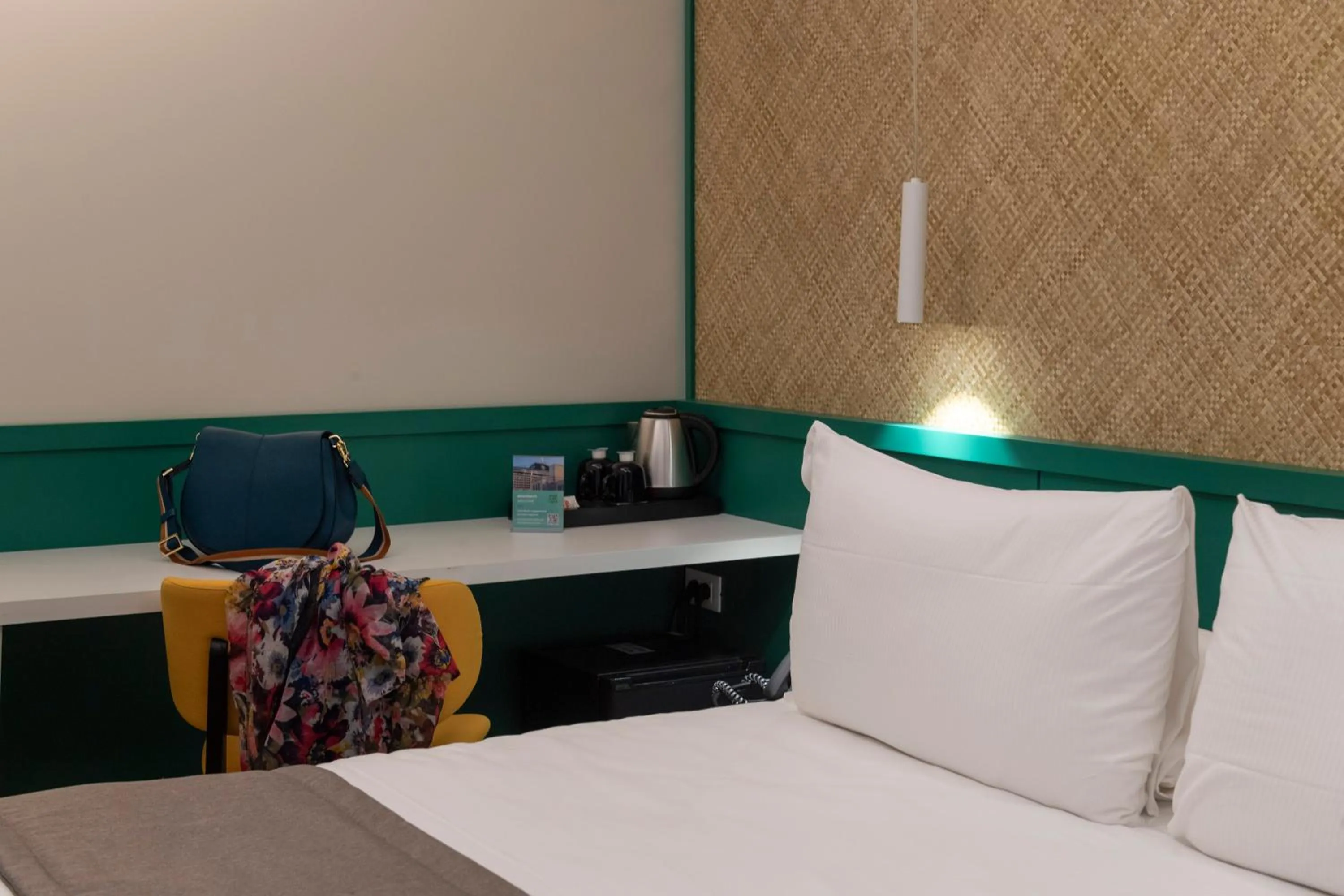 Bedroom, Bed in Smart Hotel Napoli