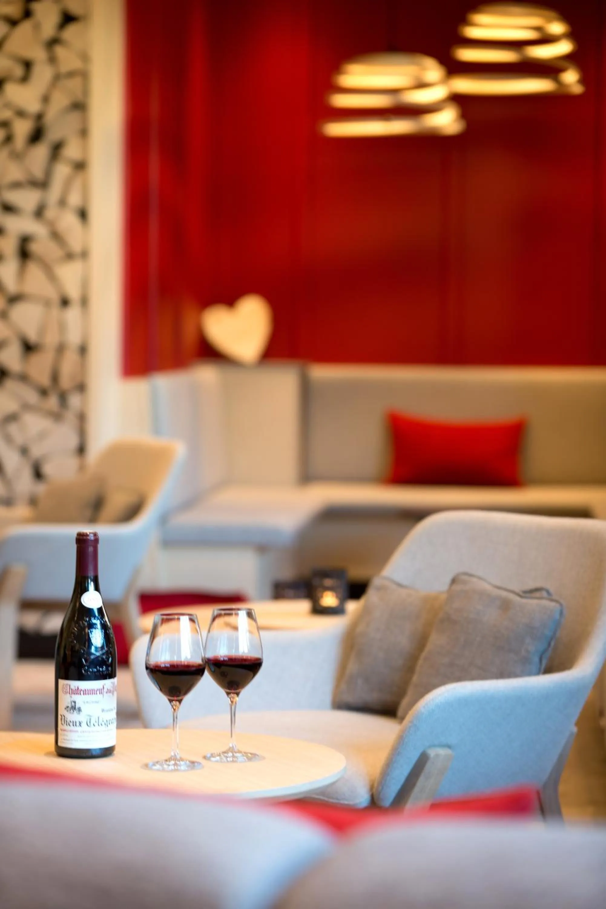 Living room in LE CLOS DES SOURCES Hôtel & Spa