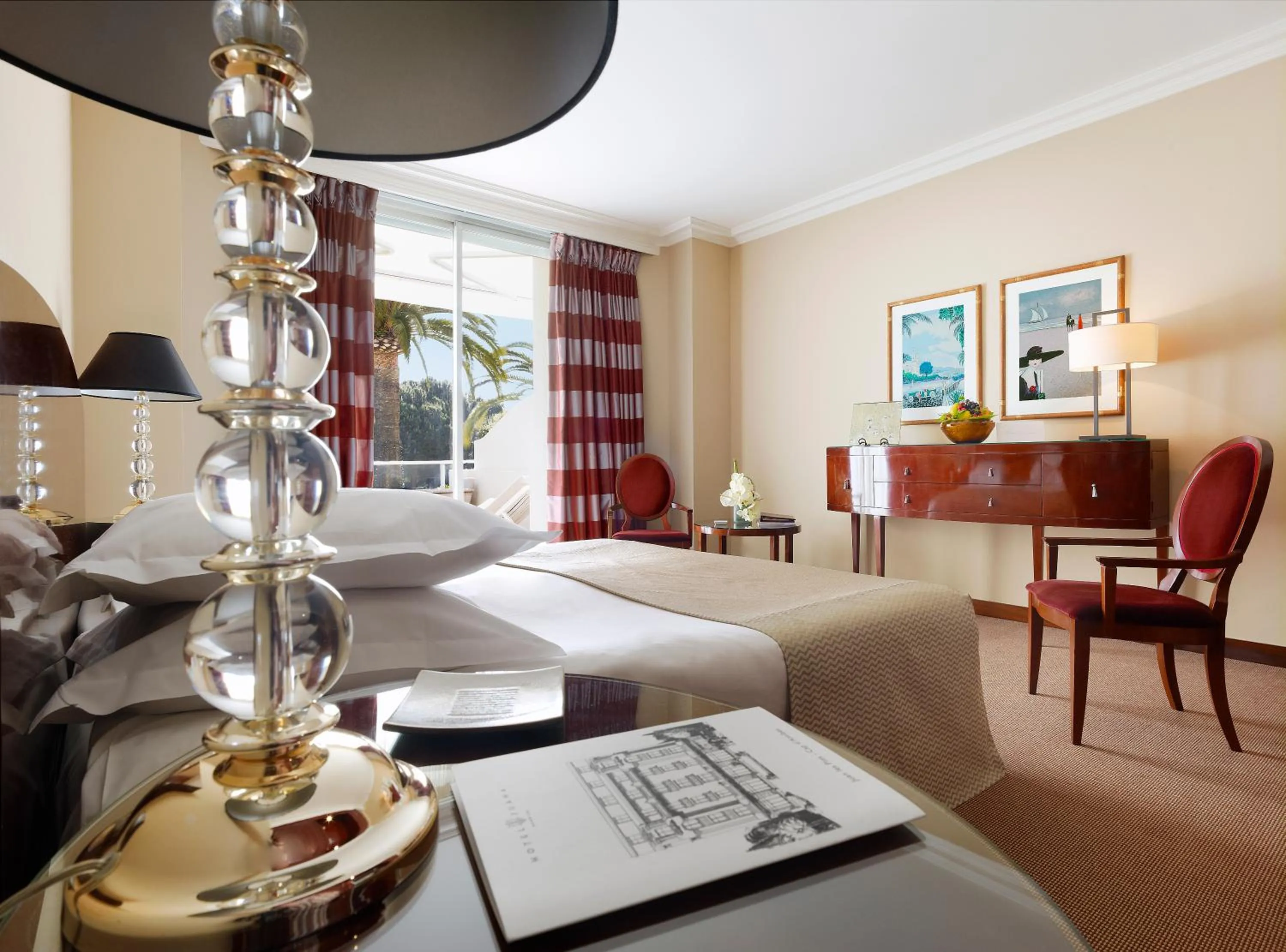 Decorative detail, Bed in Hôtel Juana