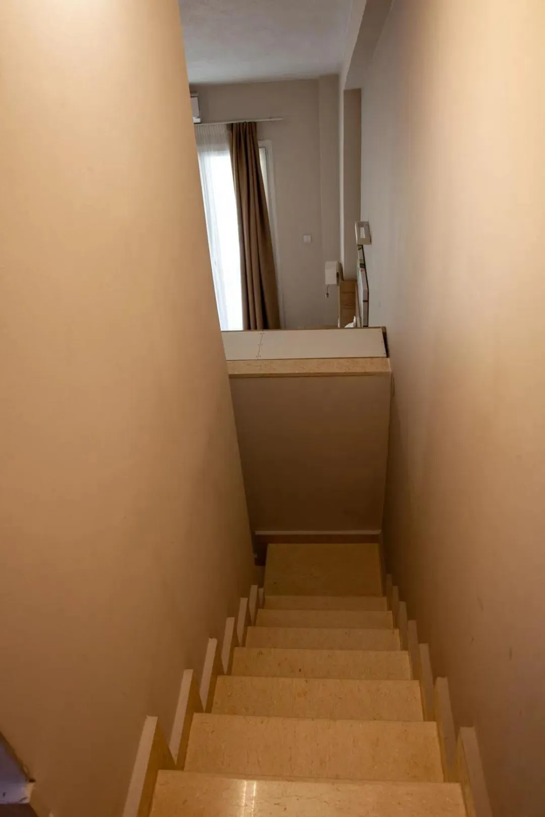 Photo of the whole room in Nikiti Comfort