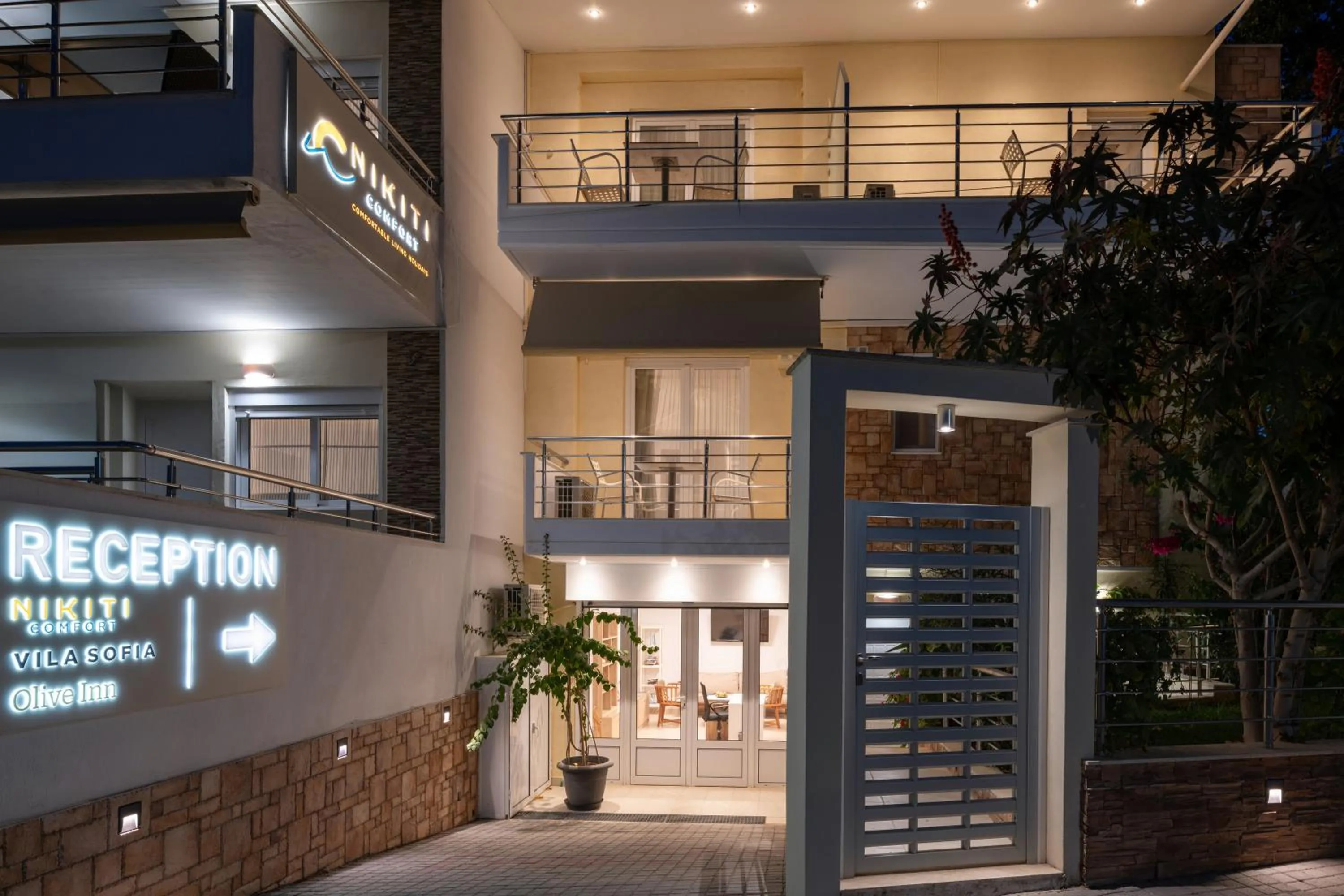 Property building in Nikiti Comfort