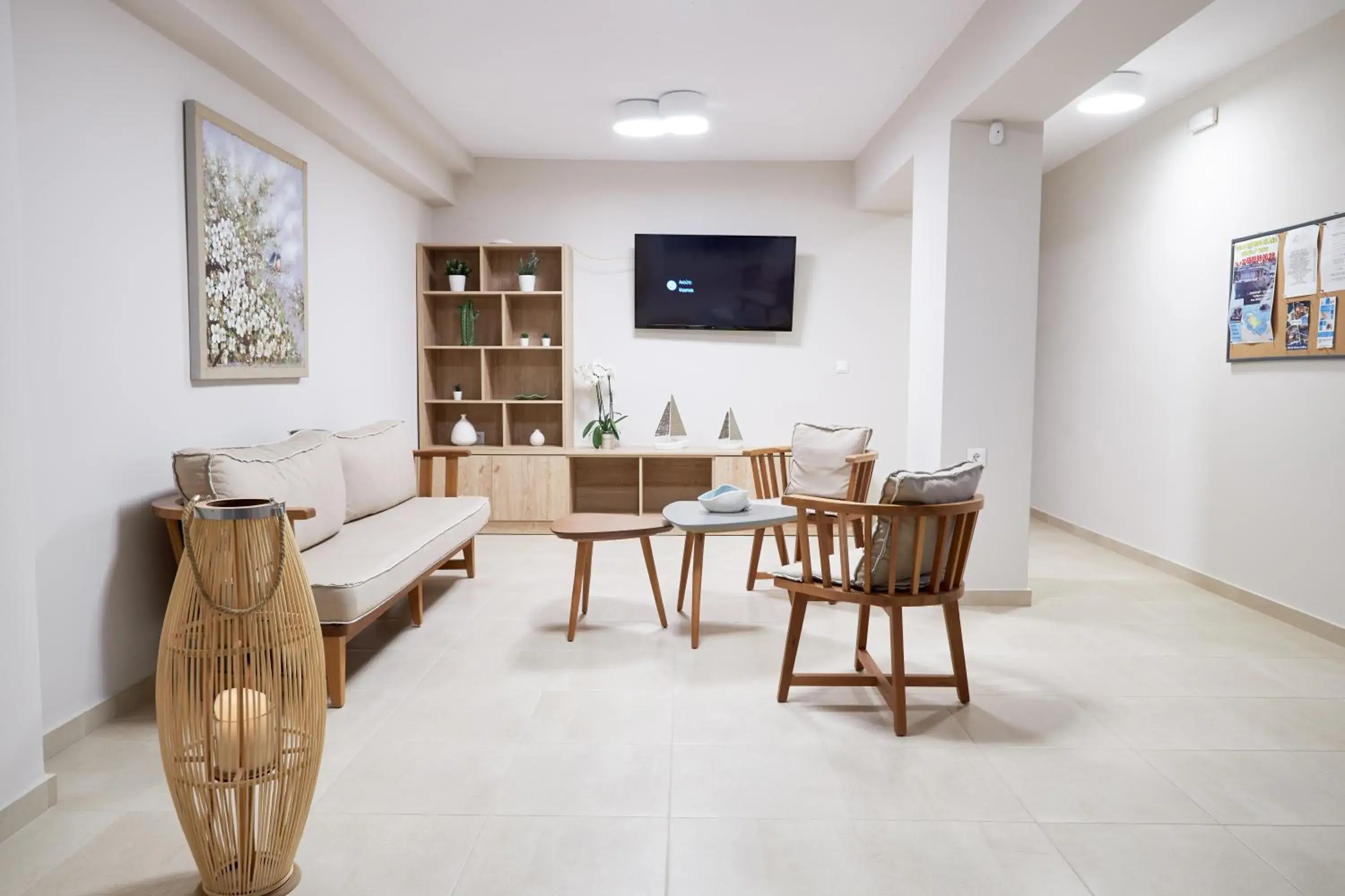 Nikiti Comfort Nikiti Comfort