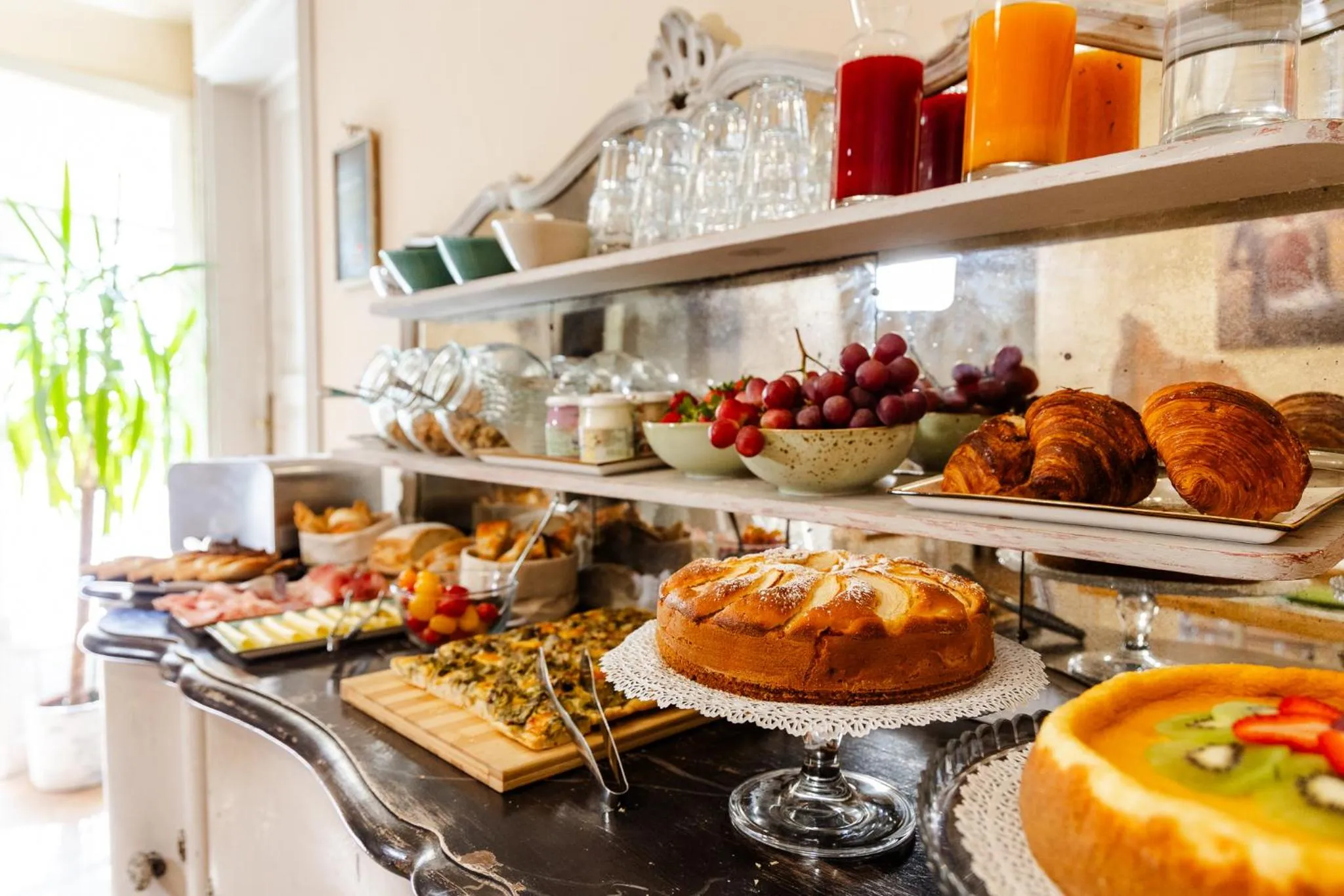 Breakfast in San Pier Novello in Oltrarno