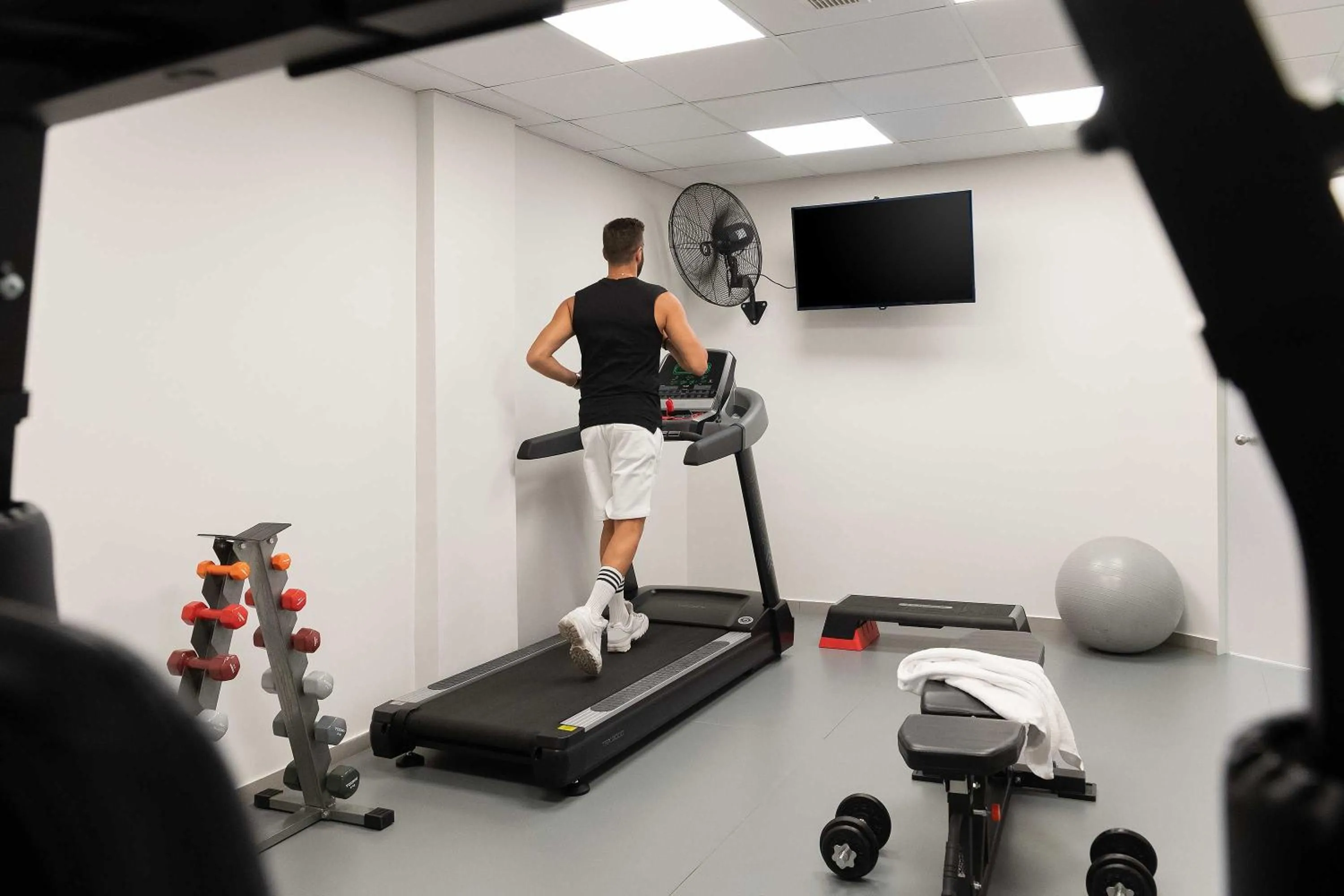 Fitness centre/facilities in Thess Residences