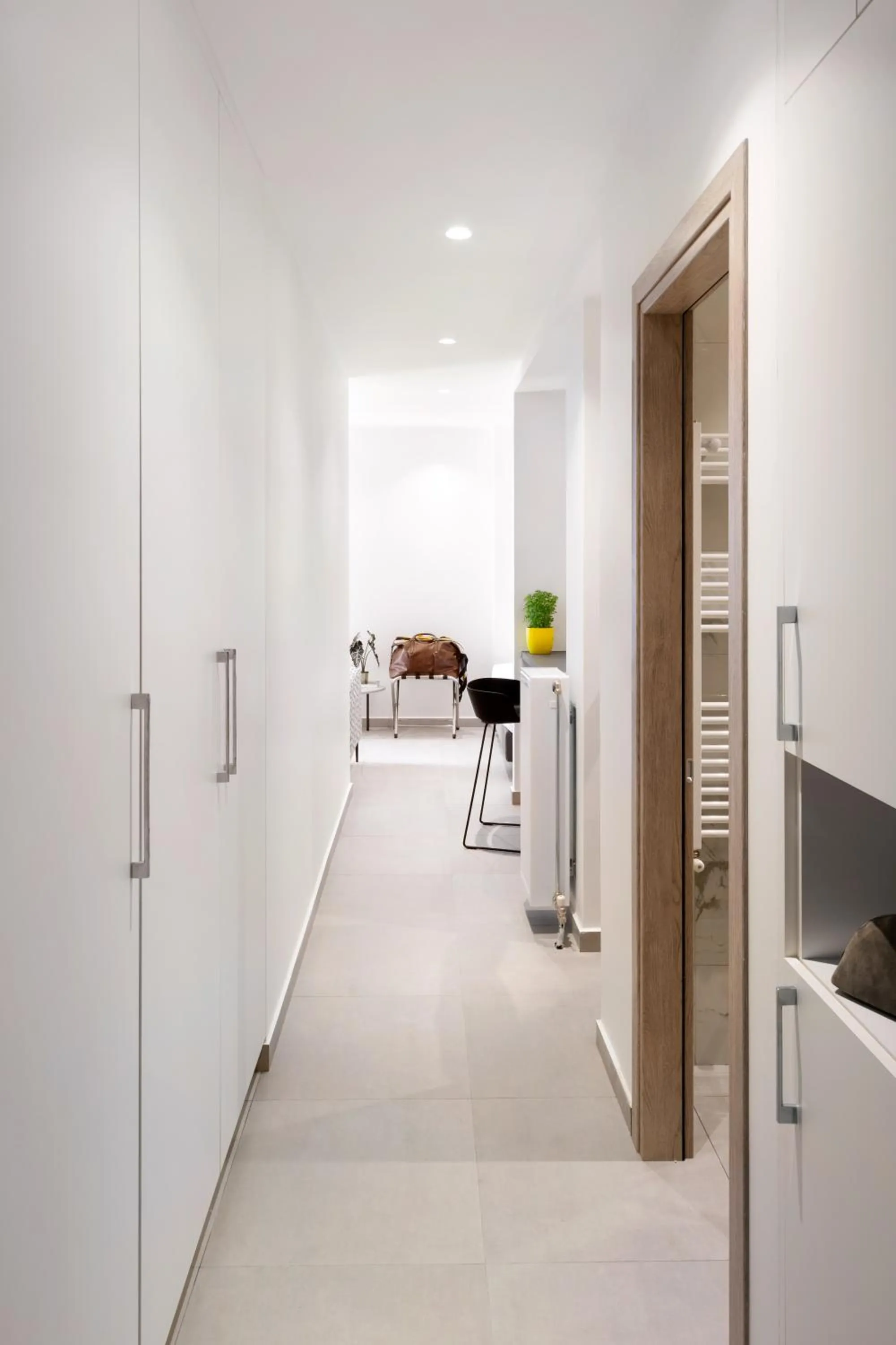 Photo of the whole room in Thess Residences