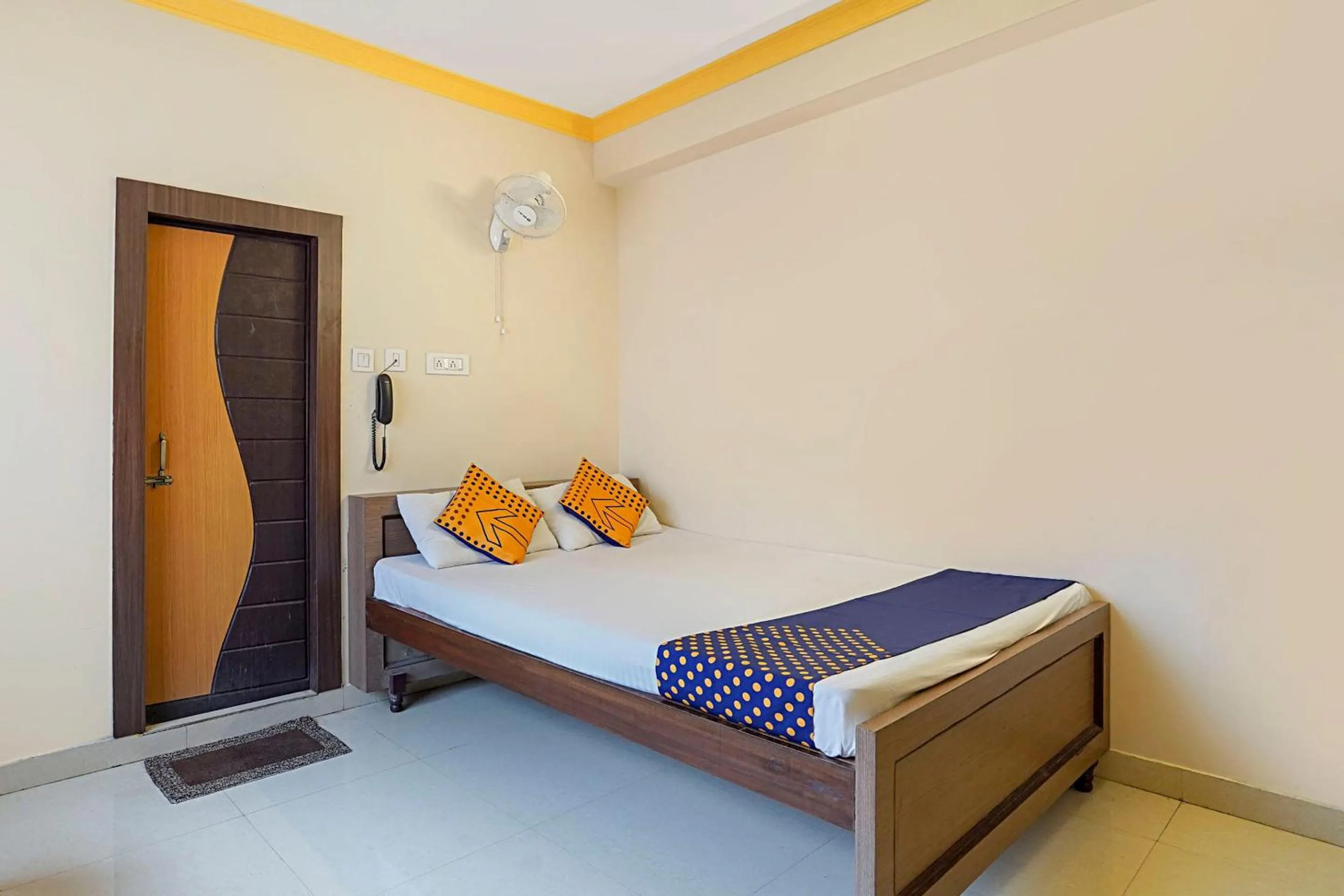 Bedroom, Bed in Hotel O Trisha Guest House