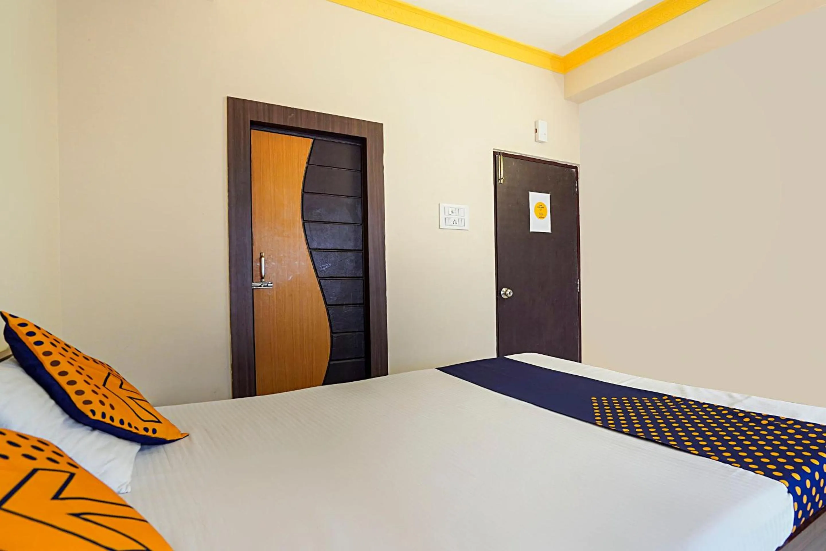 Bedroom, Bed in Hotel O Trisha Guest House